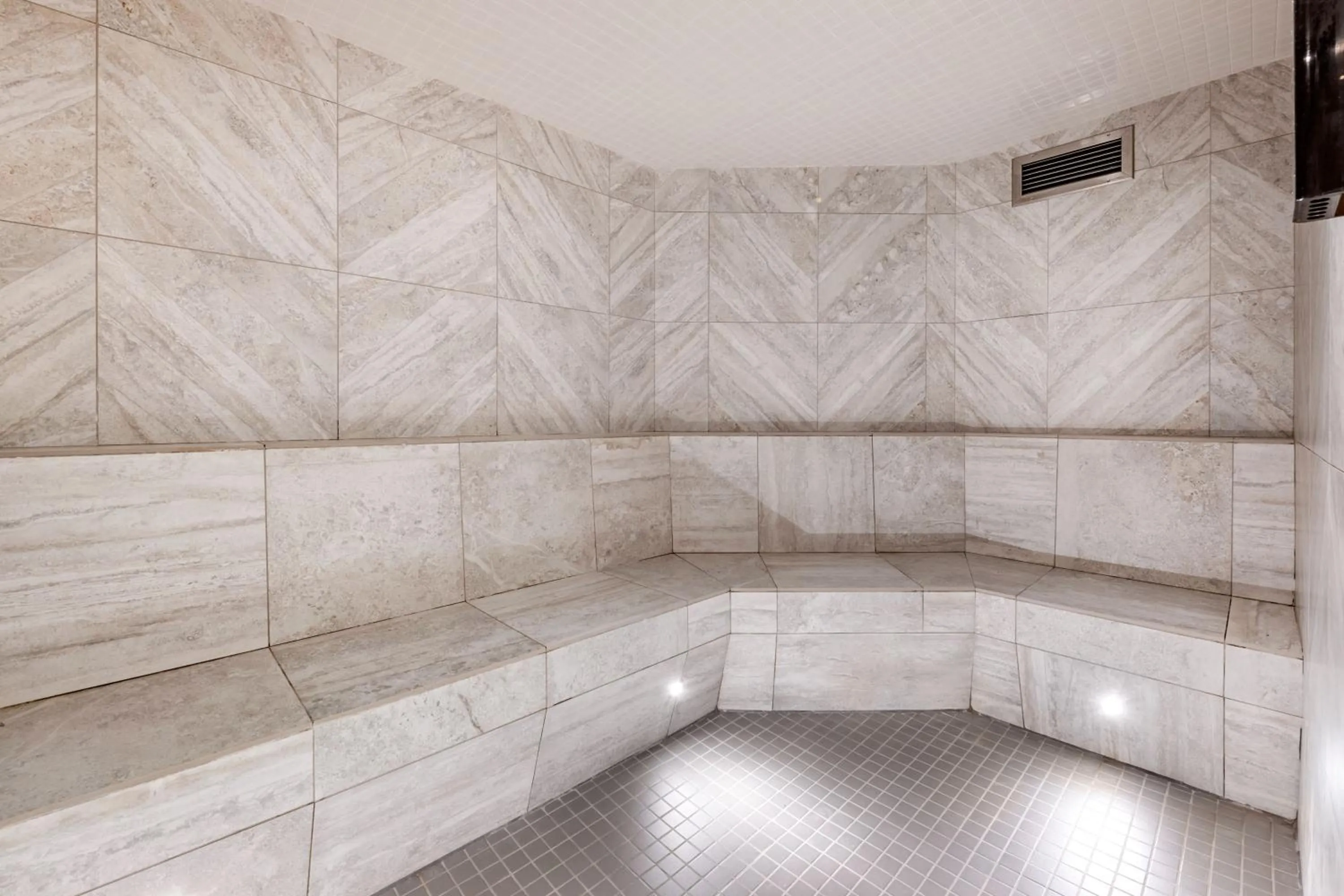 Steam room in Hilton Grand Vacations Club Whistler