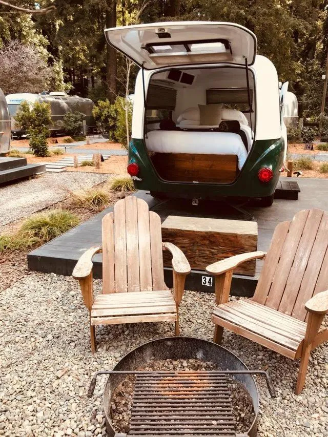 Photo of the whole room in AutoCamp Sonoma