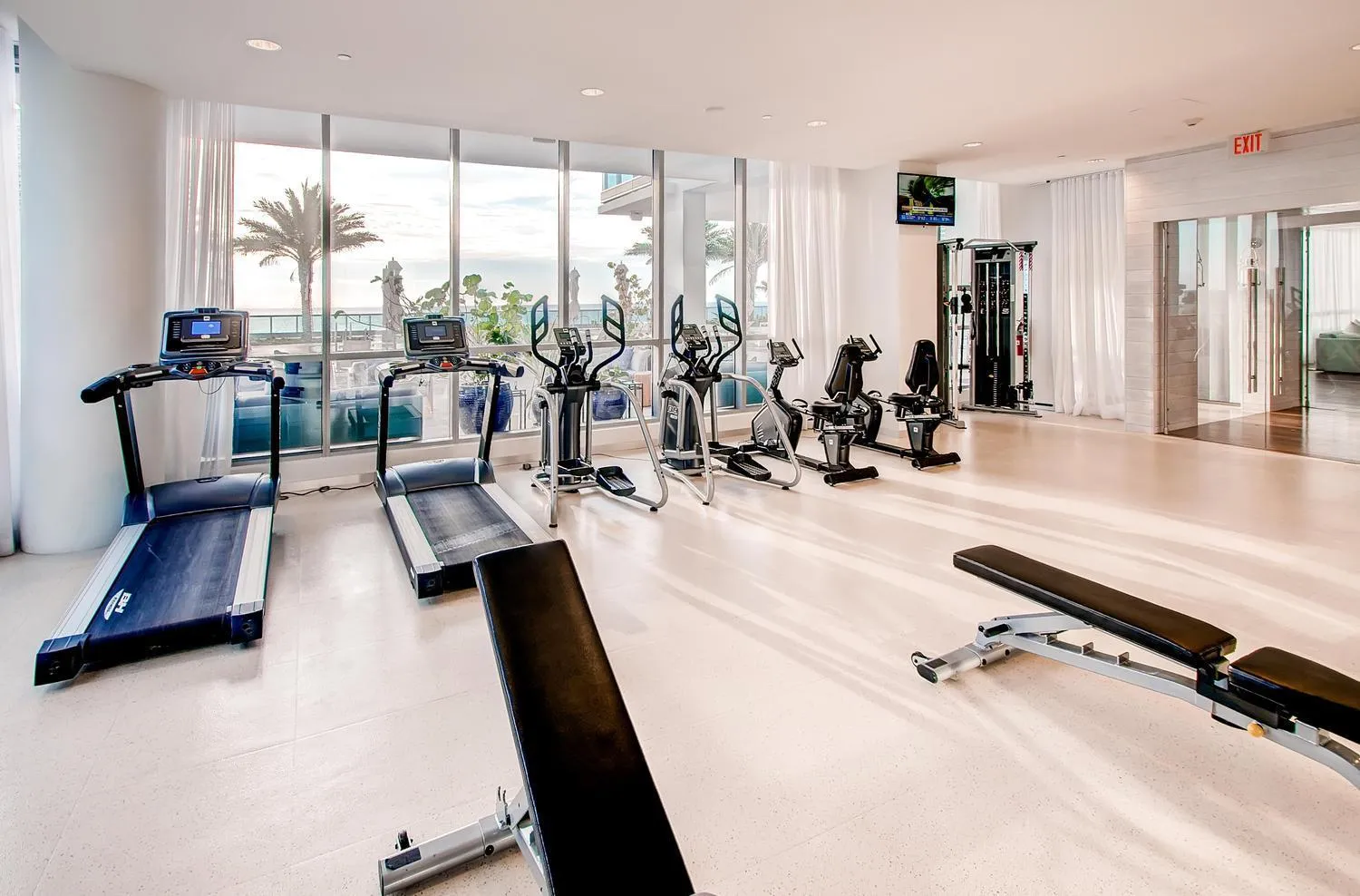 Fitness centre/facilities in Global Luxury Suites at Monte Carlo