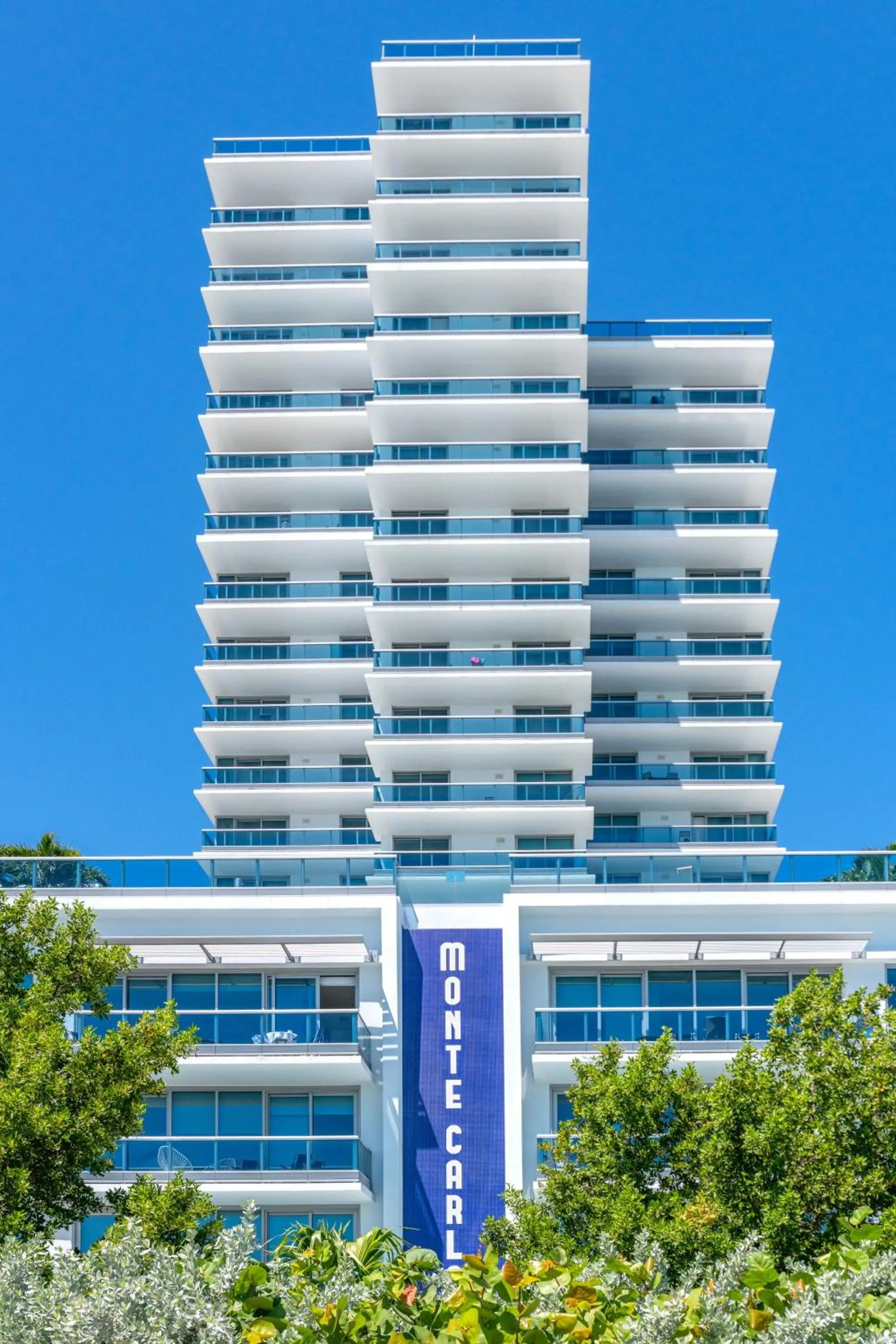 Facade/entrance in Global Luxury Suites at Monte Carlo
