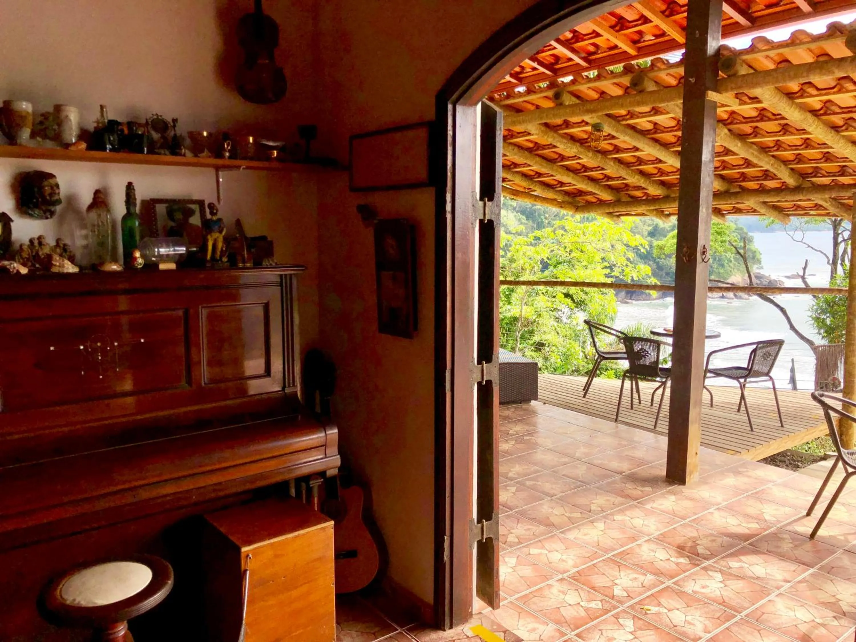 Internal: Not applicable to any particular room in Mirante do Pirata