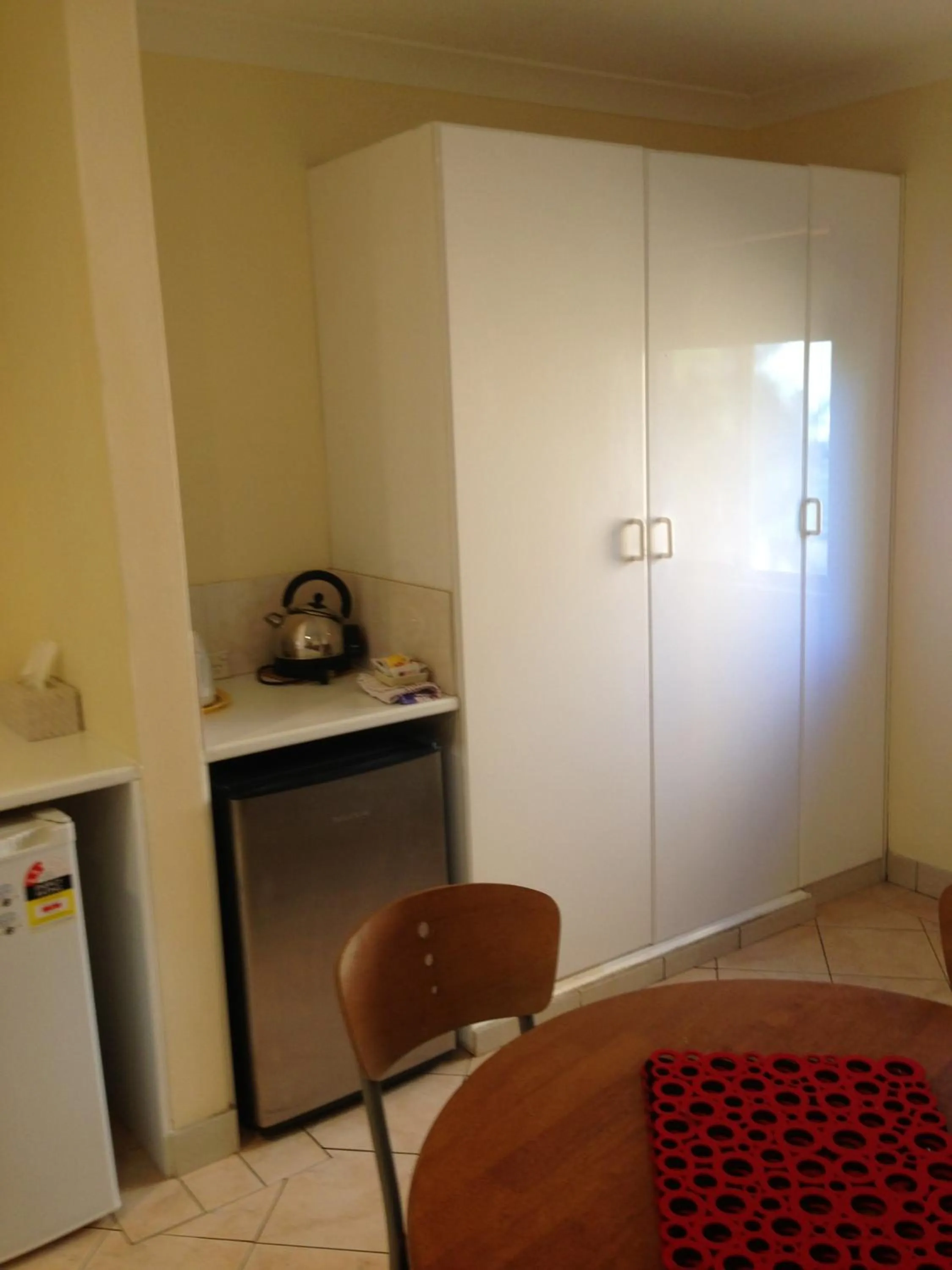Kitchen or kitchenette in Bel Mondo Apartments