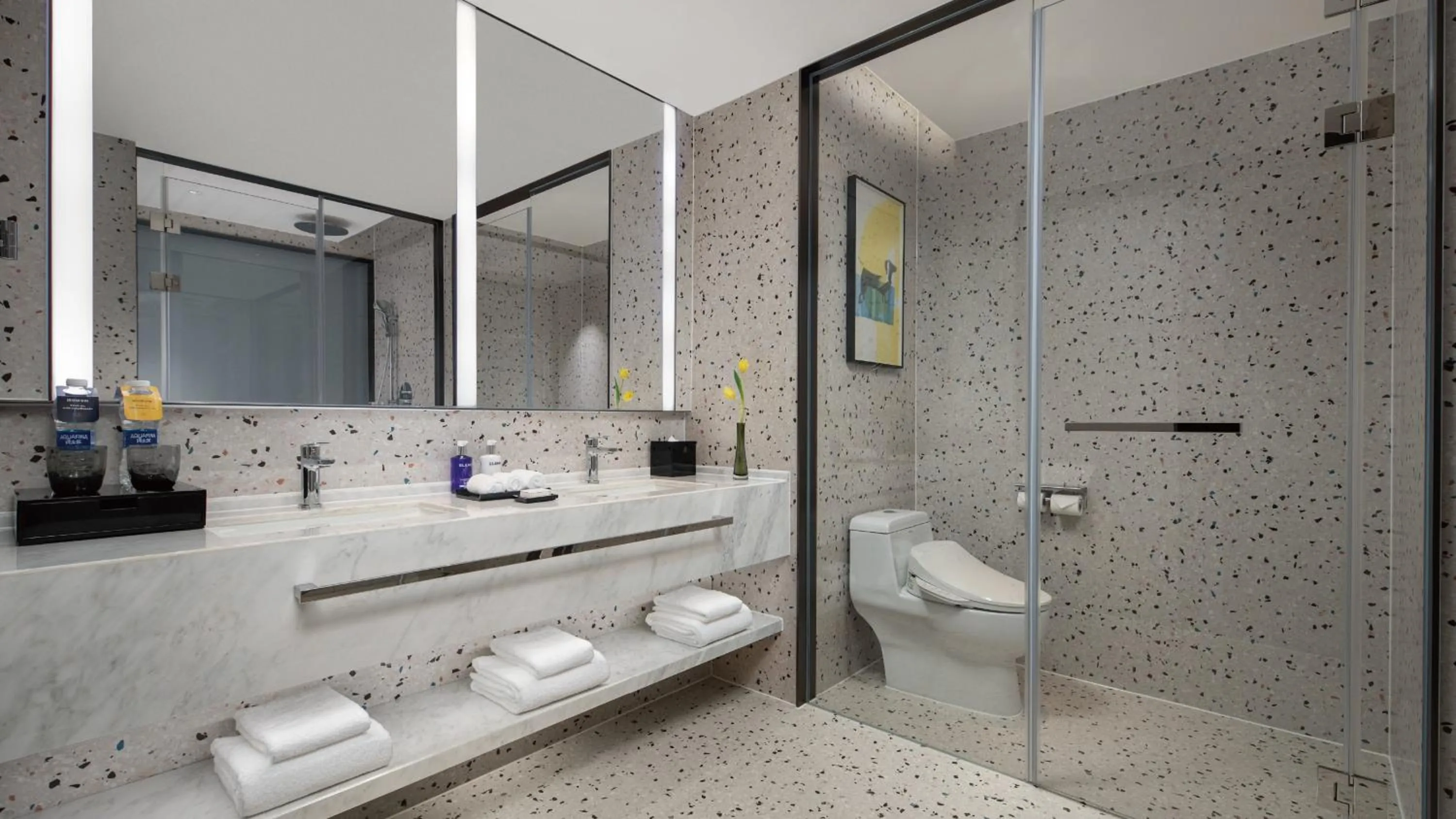 Photo of the whole room in voco Shanghai Zhangjiang by IHG - Free shuttle to Disneyland