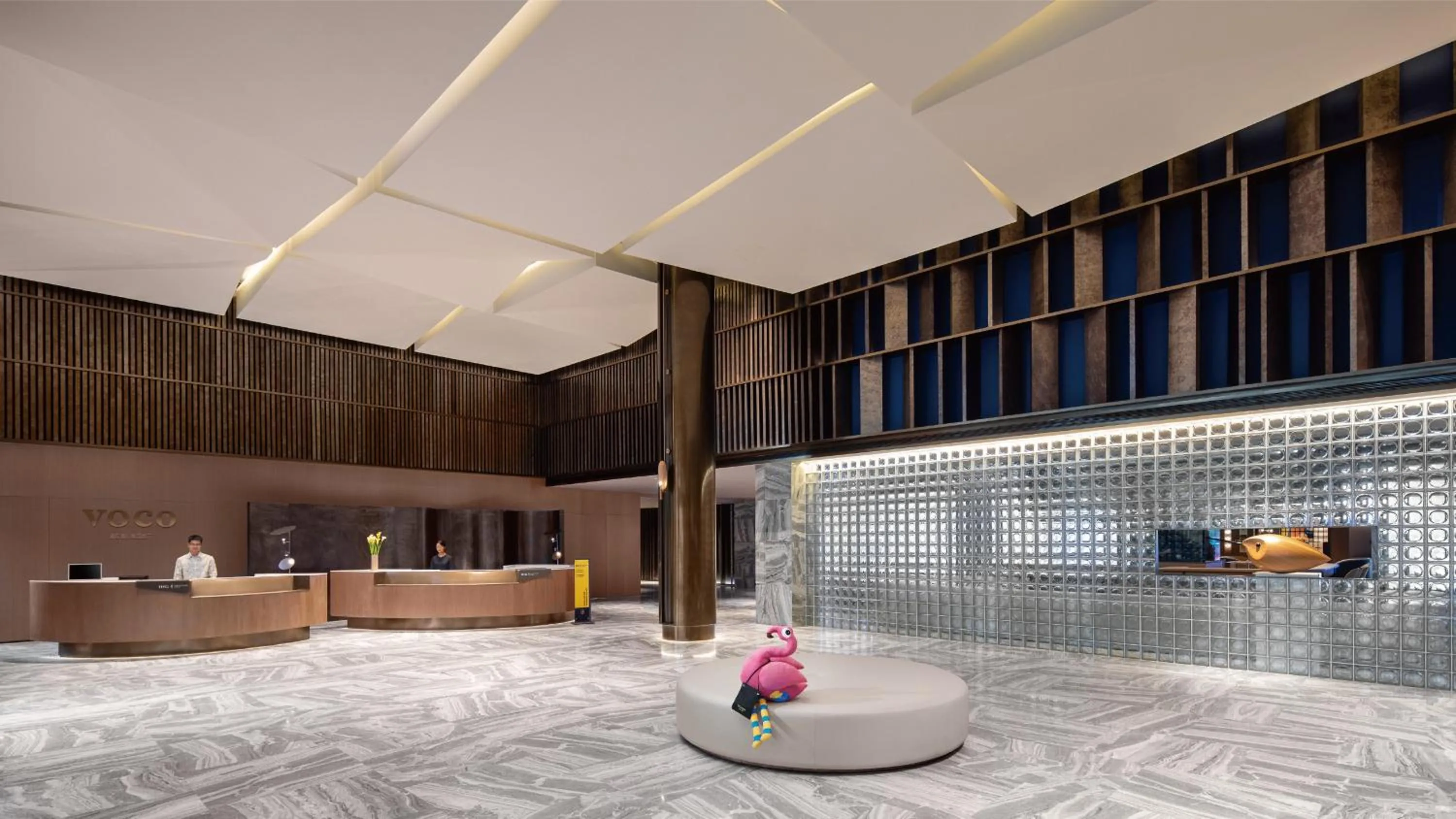 Property building in voco Shanghai Zhangjiang by IHG - Free shuttle to Disneyland