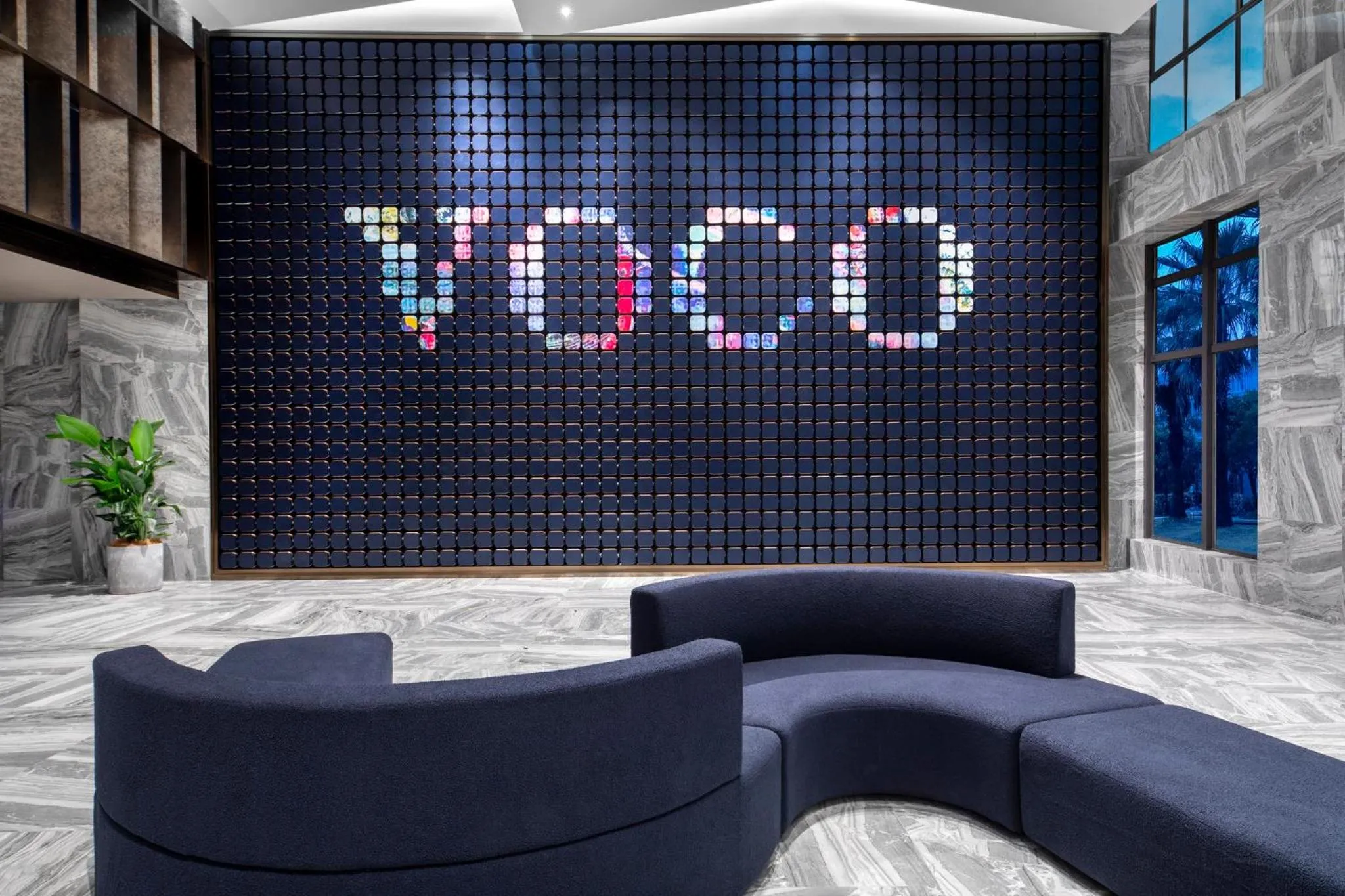 Property building in voco Shanghai Zhangjiang by IHG - Free shuttle to Disneyland