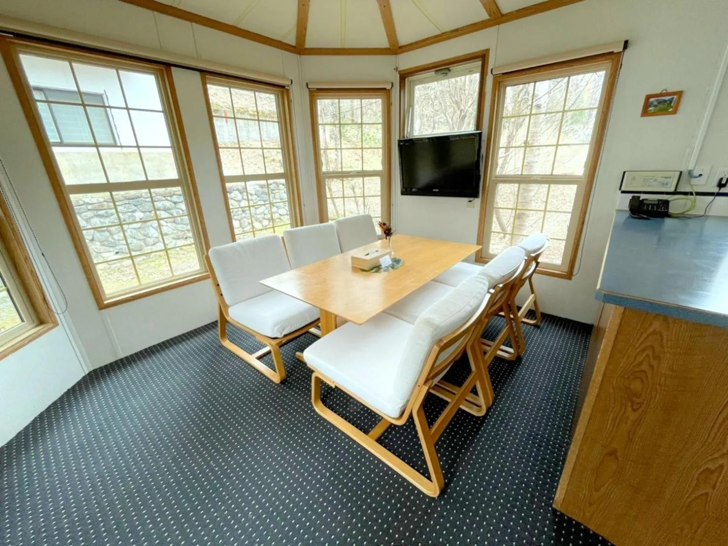 Hakuba Canadian Lodge