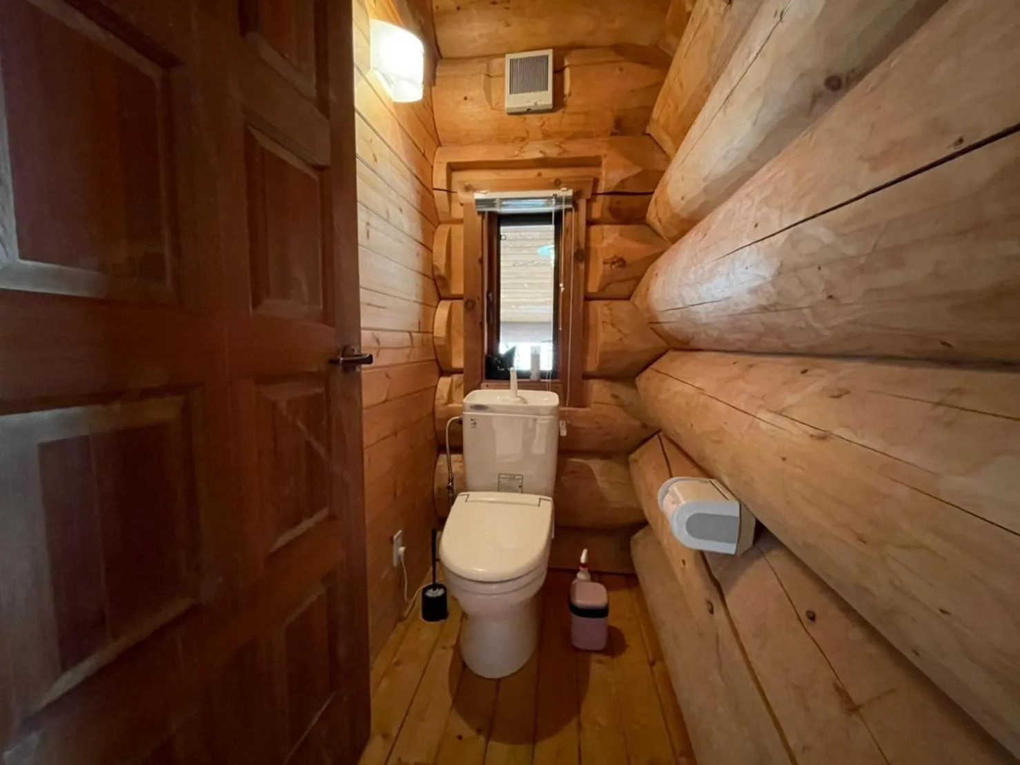 Hakuba Canadian Lodge