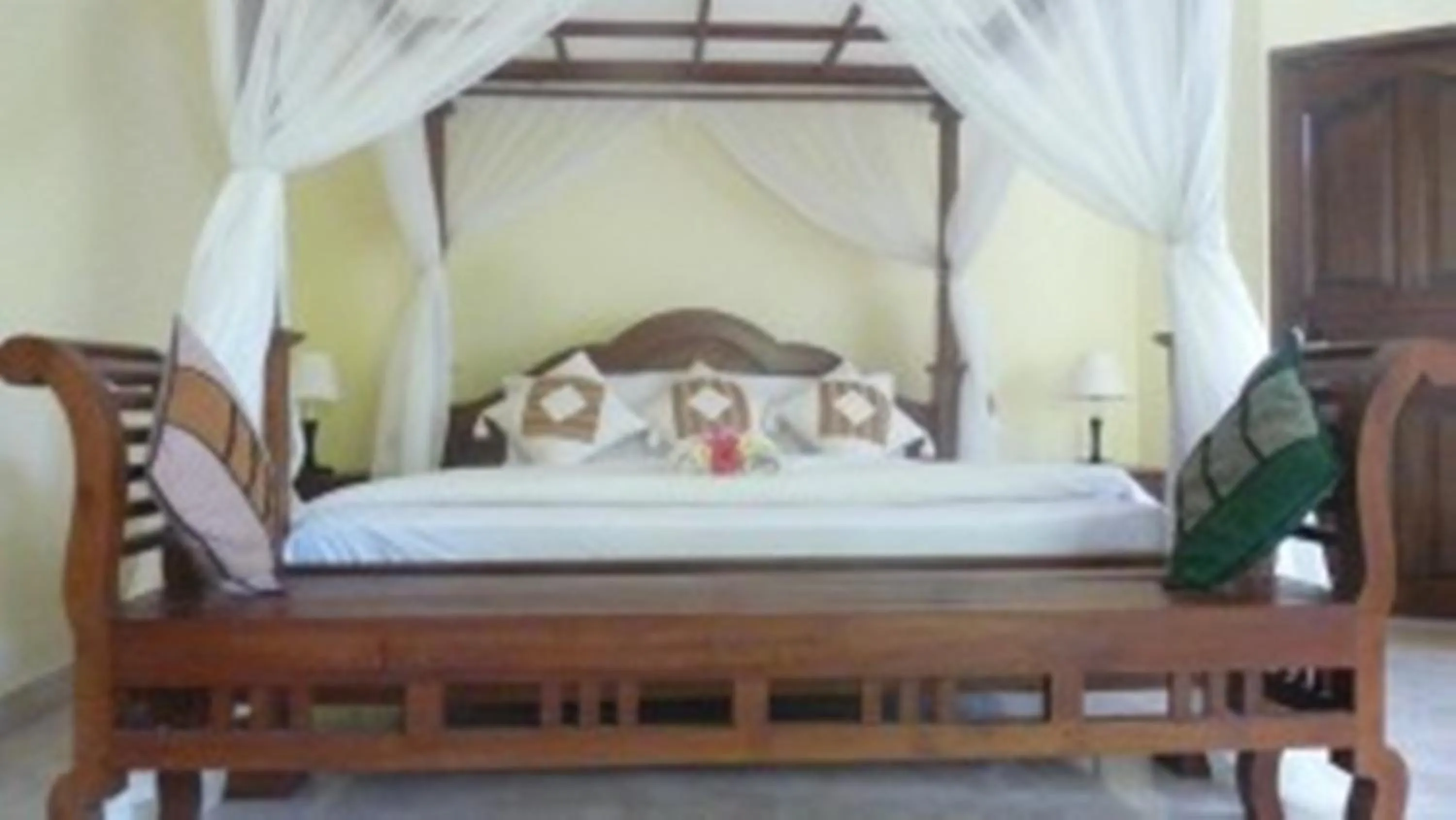 Deluxe Double Room in Coral Bay Bungalows Amed Bali