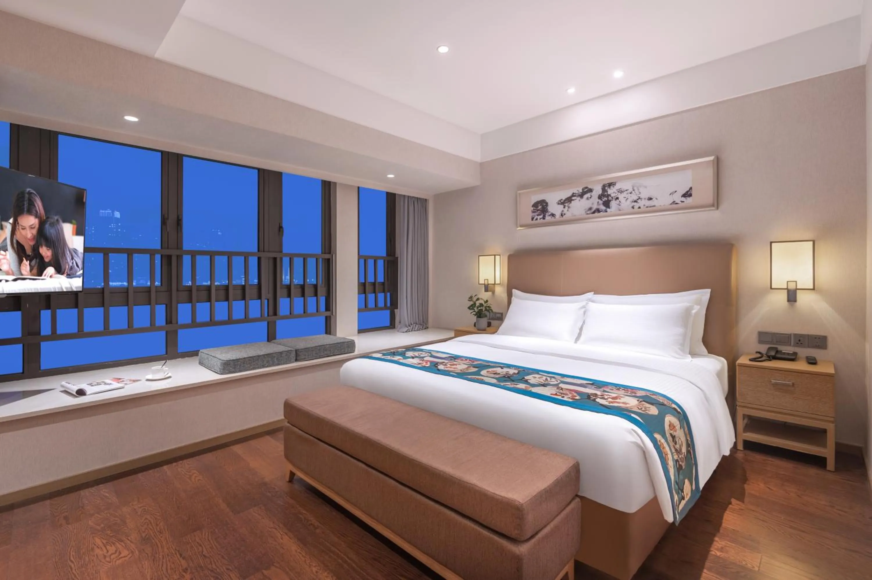 Bedroom, Bed in Somerset Yangtze River Chongqing