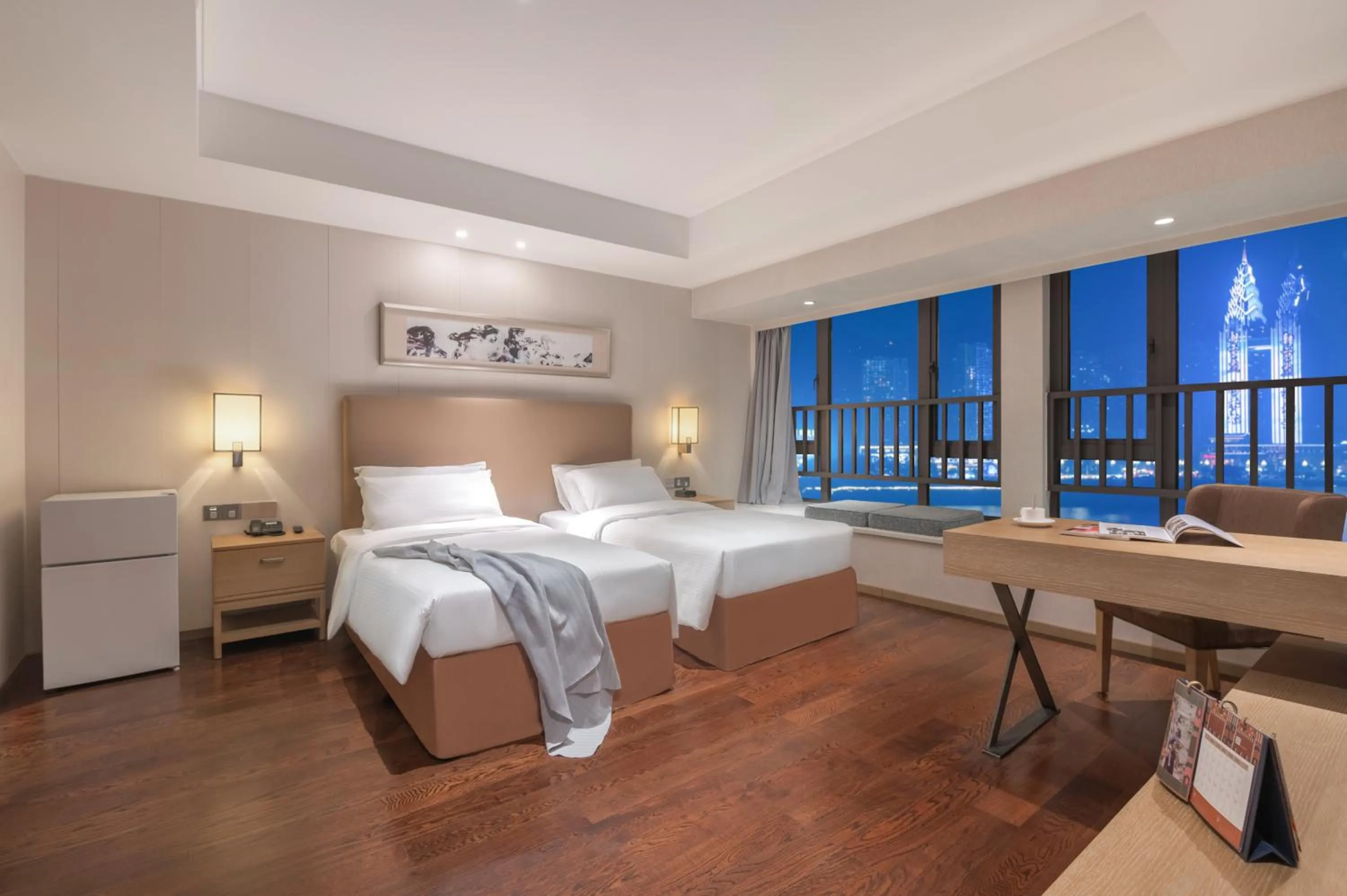 Bedroom, Bed in Somerset Yangtze River Chongqing