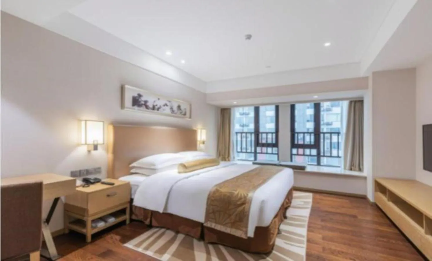 Bedroom, Bed in Somerset Yangtze River Chongqing