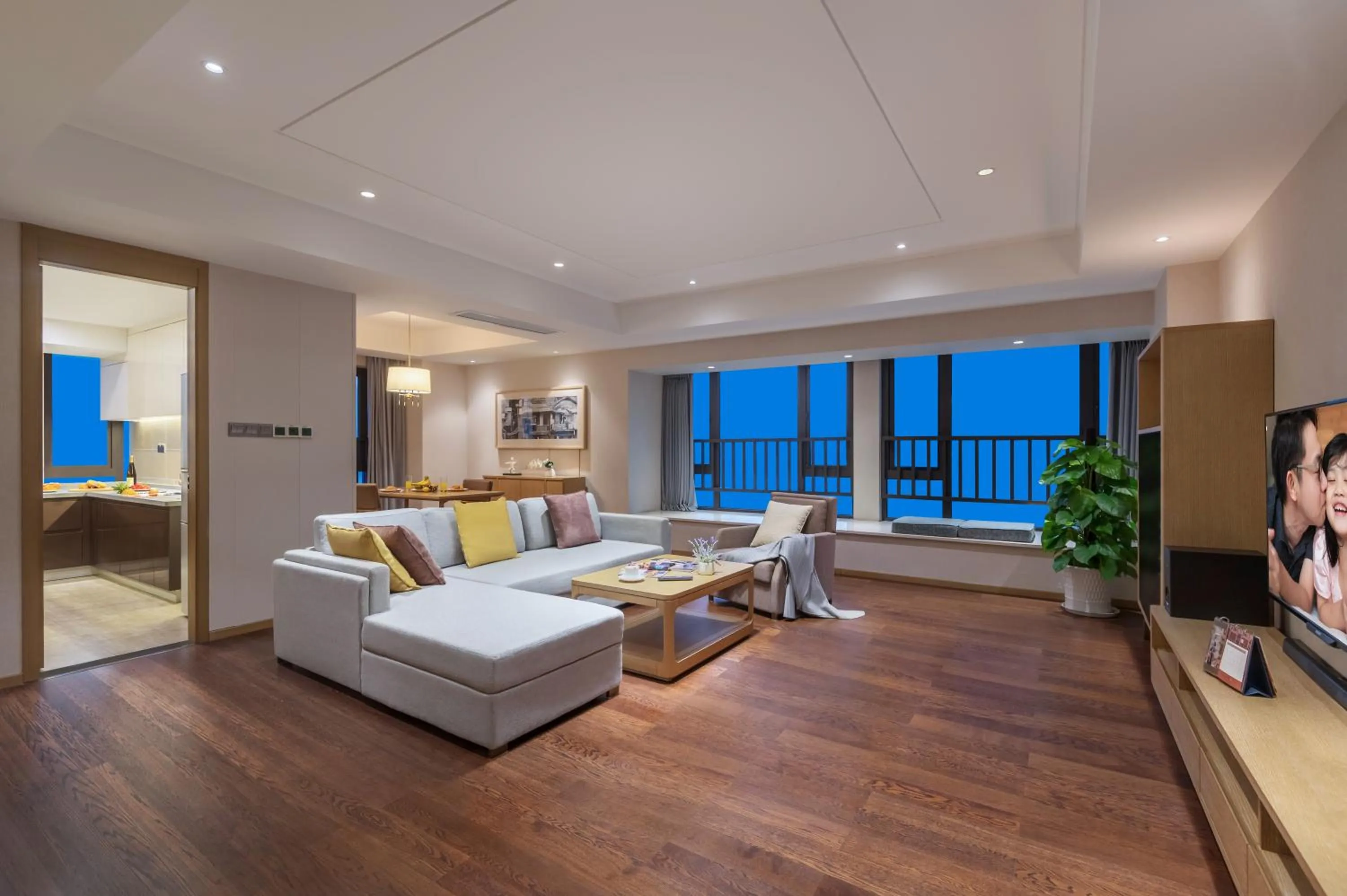 Living room in Somerset Yangtze River Chongqing