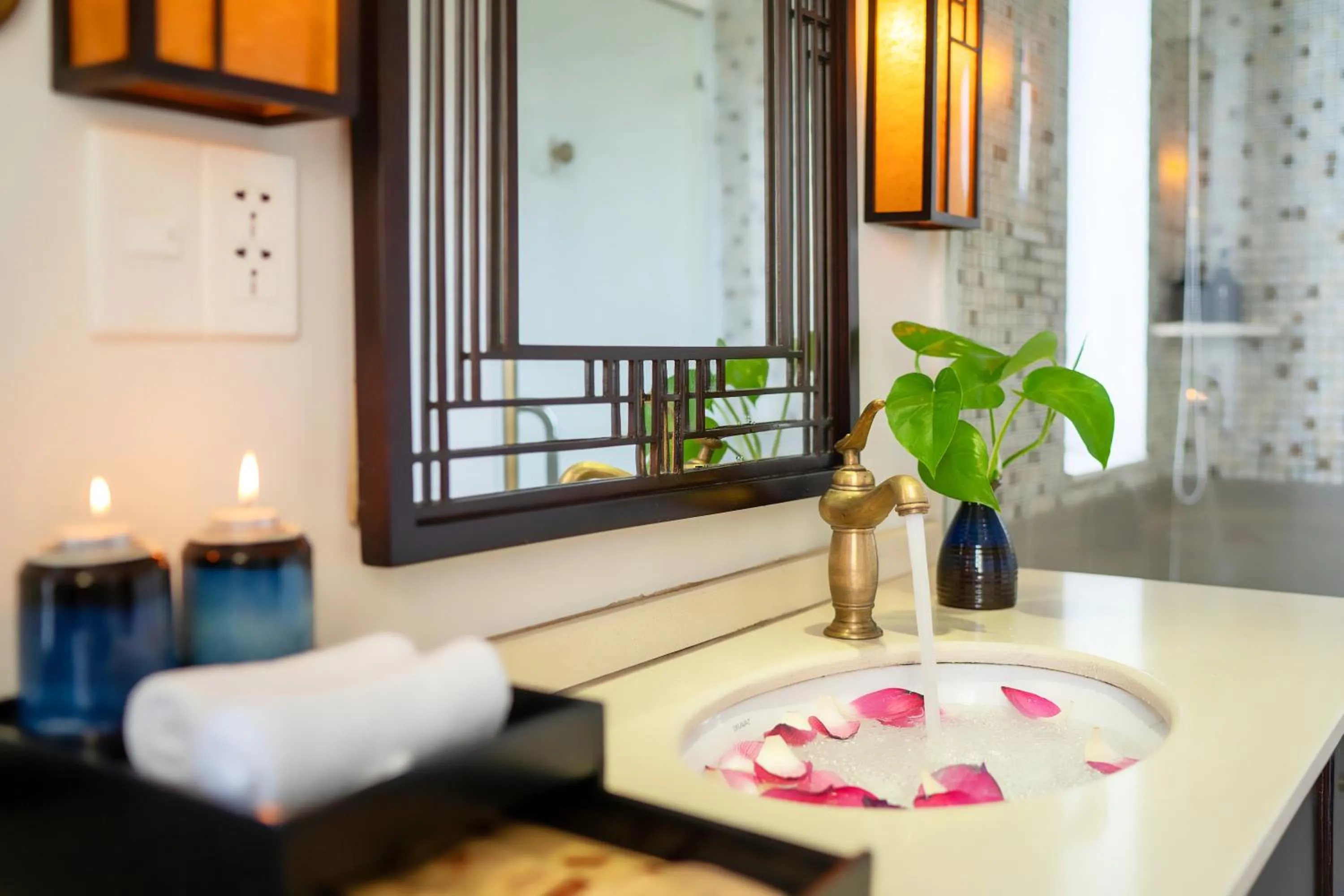 Property building in Hoi An Central Boutique Hotel & Spa (Little Hoi An Central Boutique Hotel & Spa)