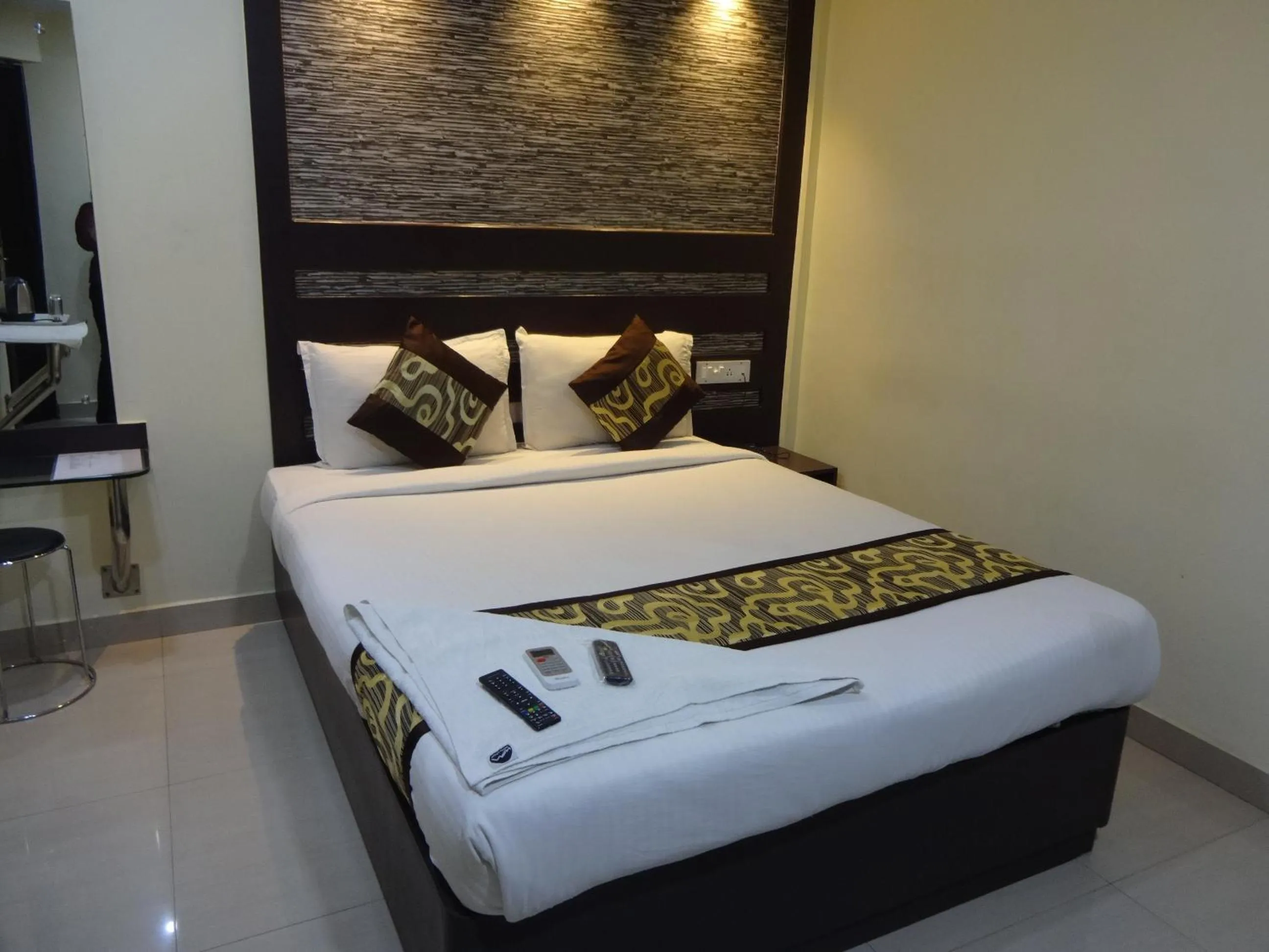 Bedroom, Bed in Hotel White Mount