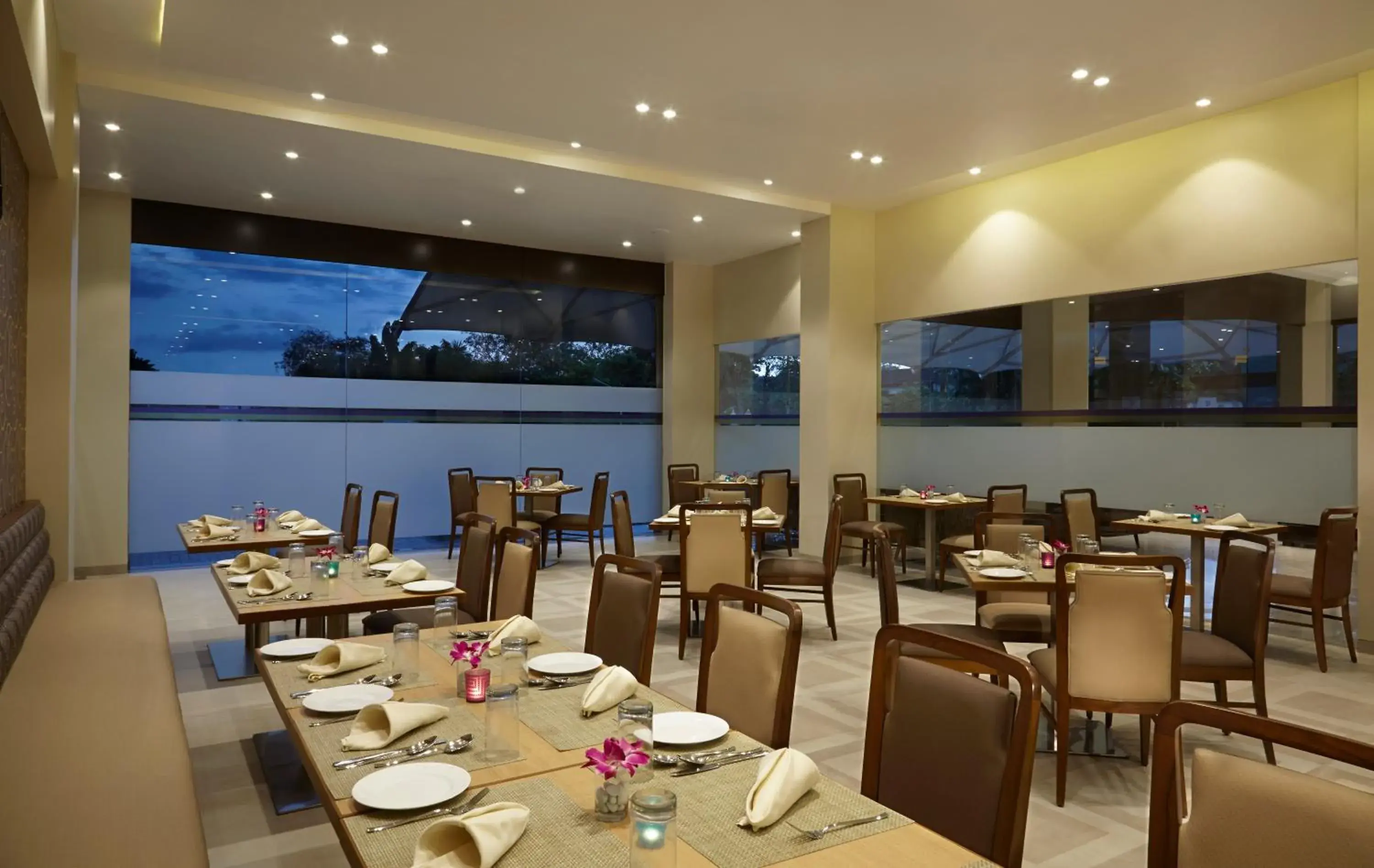 Restaurant/places to eat in Click Hotel, Junagadh Restaurant/places to eat in Click Hotel, Junagadh
