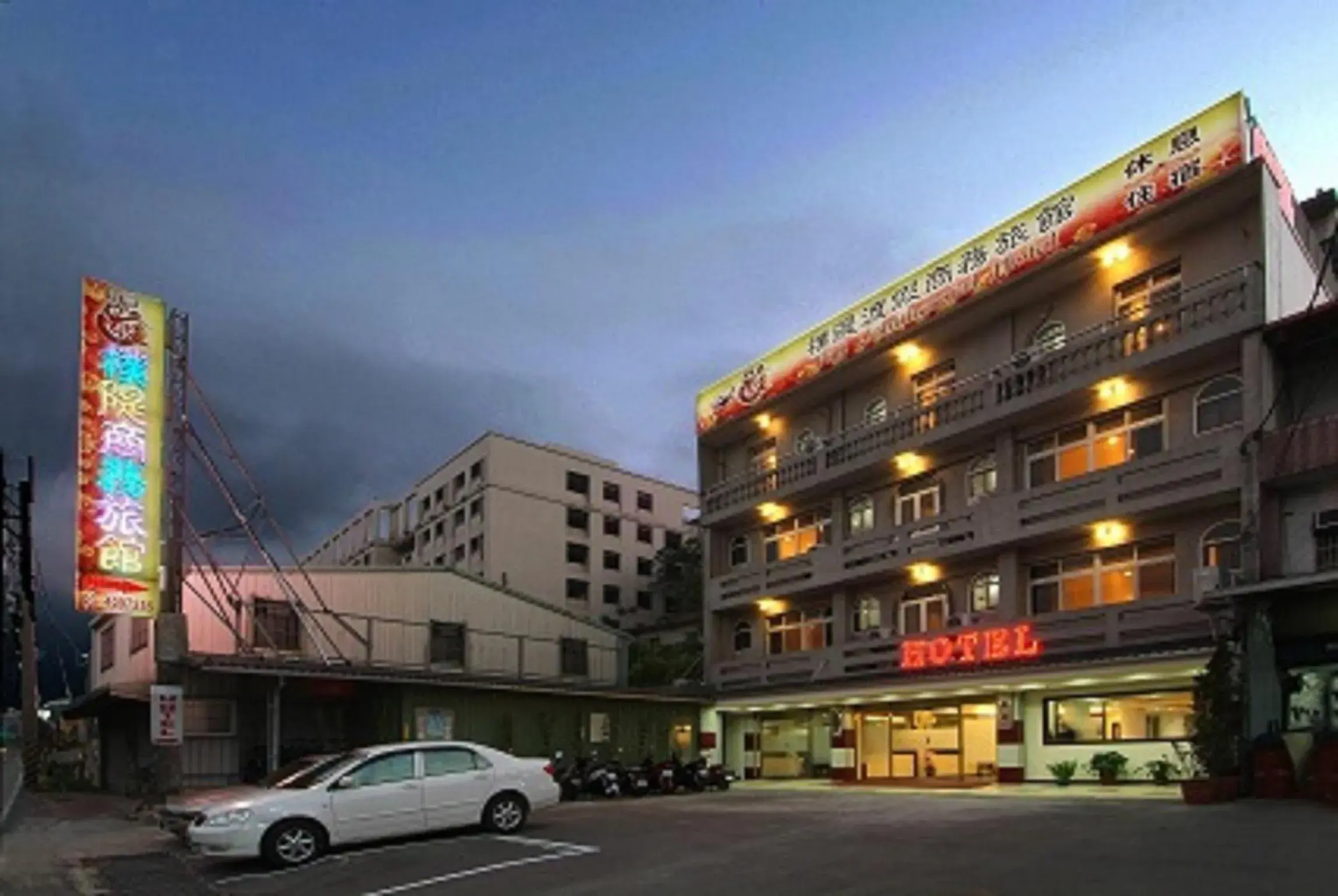 Facade/entrance, Property Building in Puti Commercial Hotel