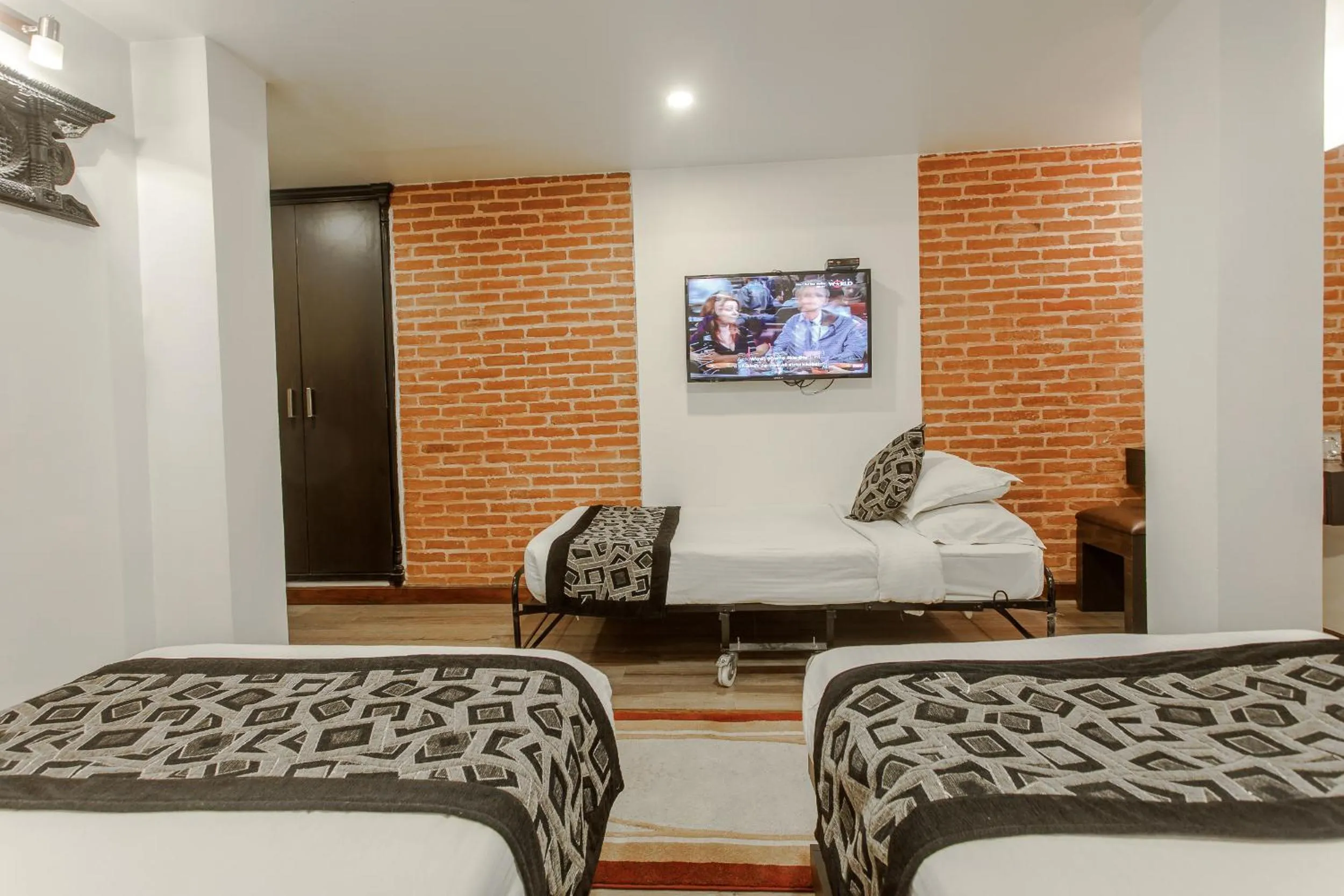 Bed in Hotel Shreesu