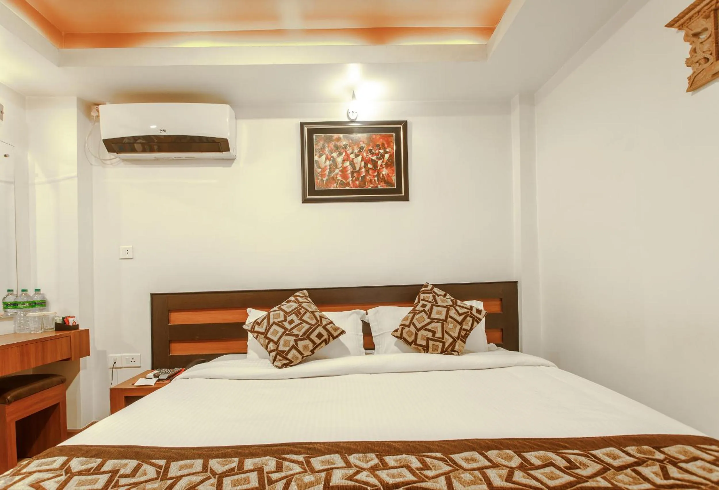 Bed in Hotel Shreesu