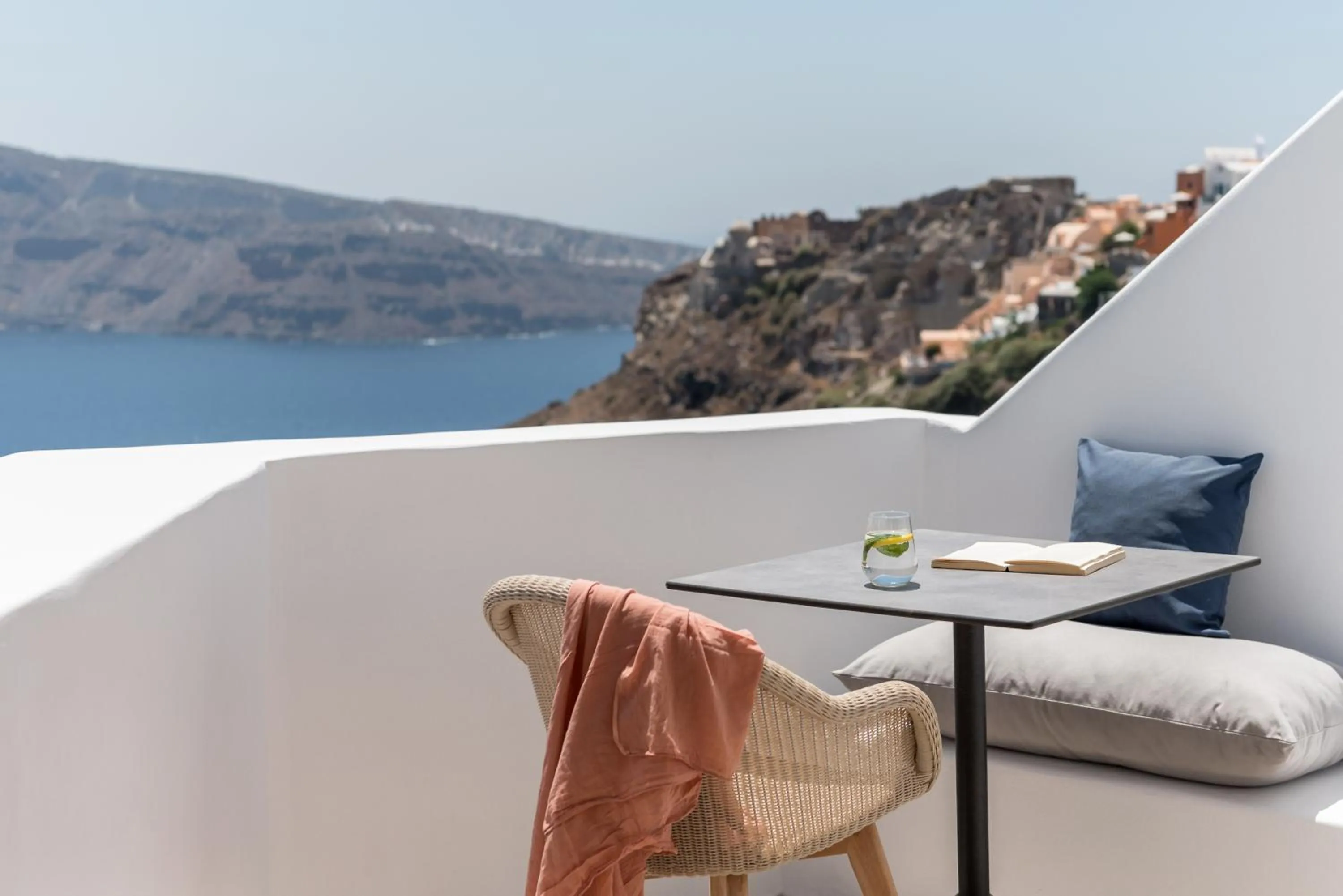 Aspaki by Art Maisons