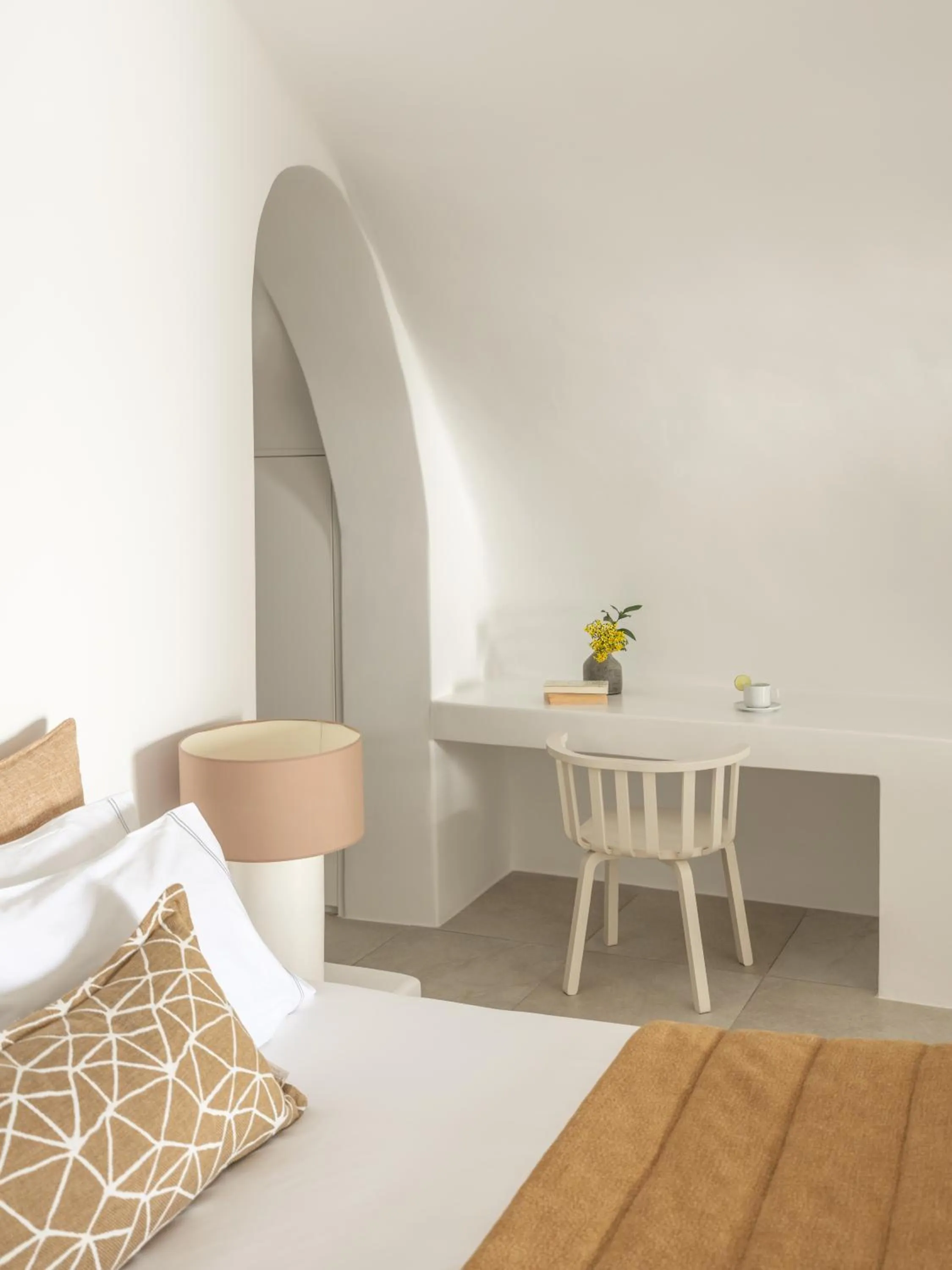 Bed in Aspaki by Art Maisons