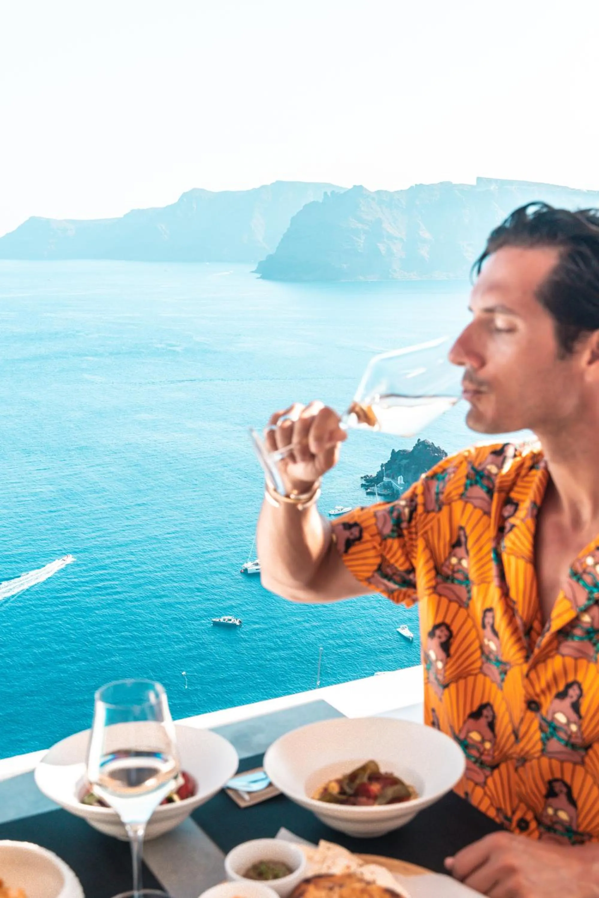 Breakfast in Aspaki by Art Maisons