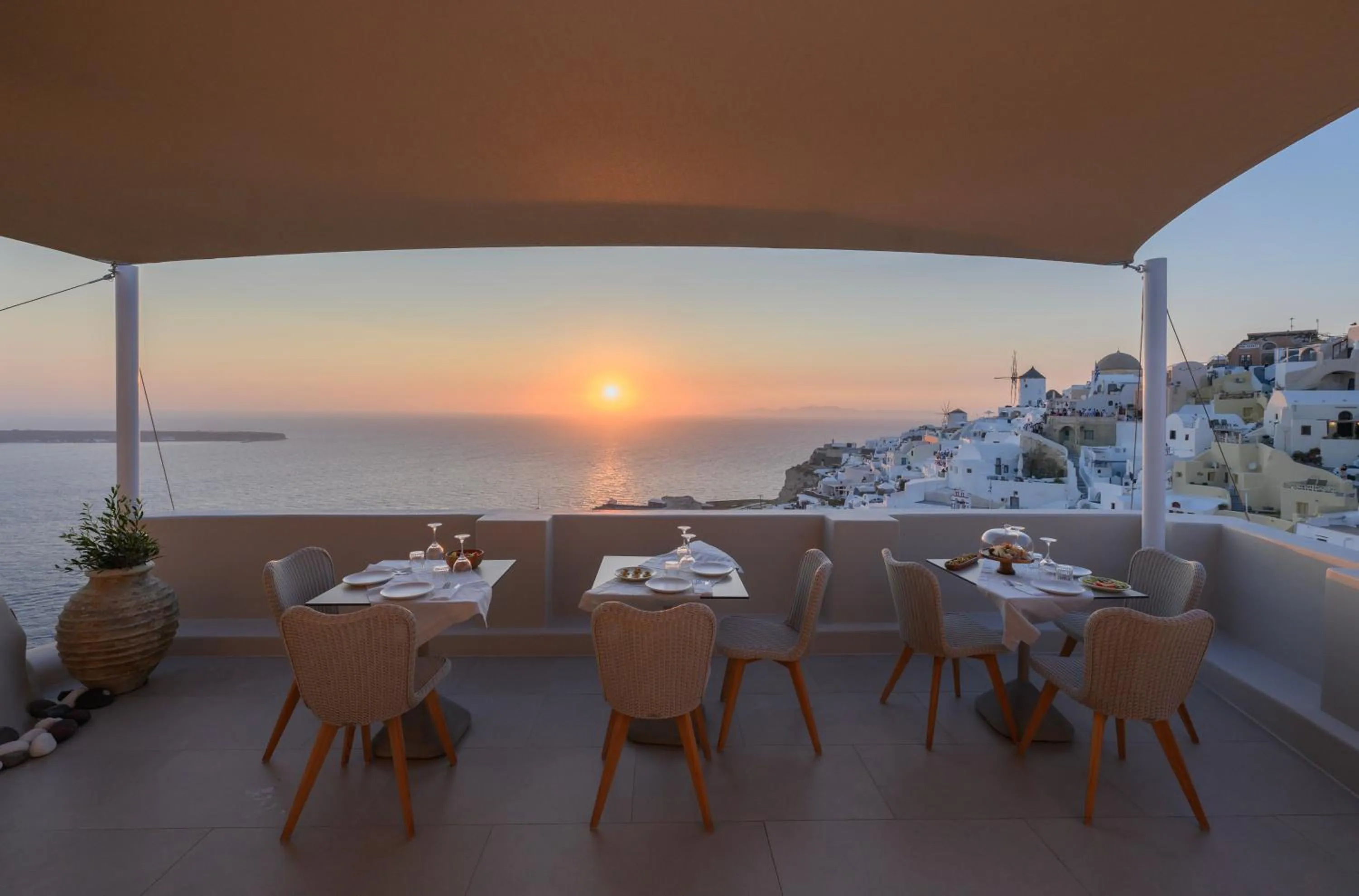 Aspaki by Art Maisons