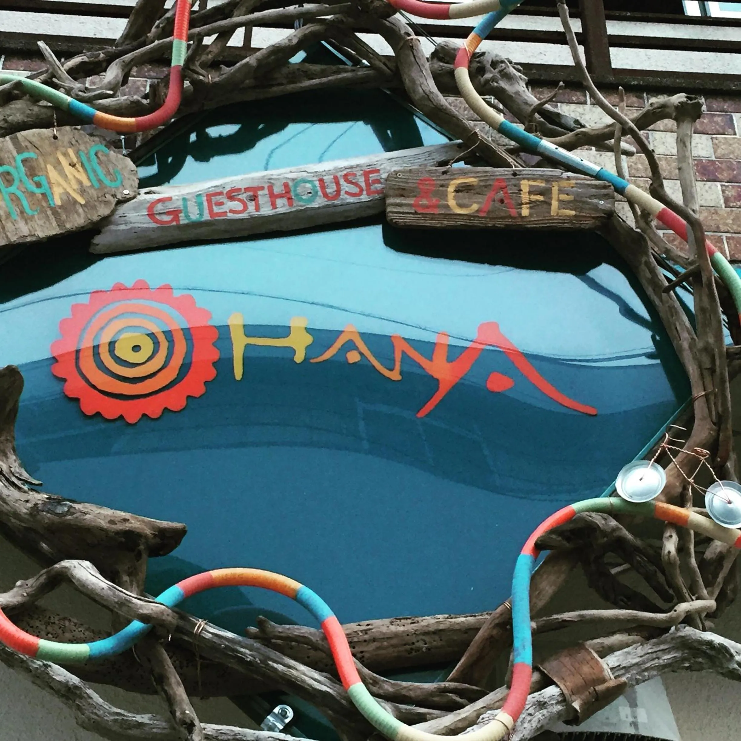 Restaurant/places to eat in Guest House & Cafe Ohana