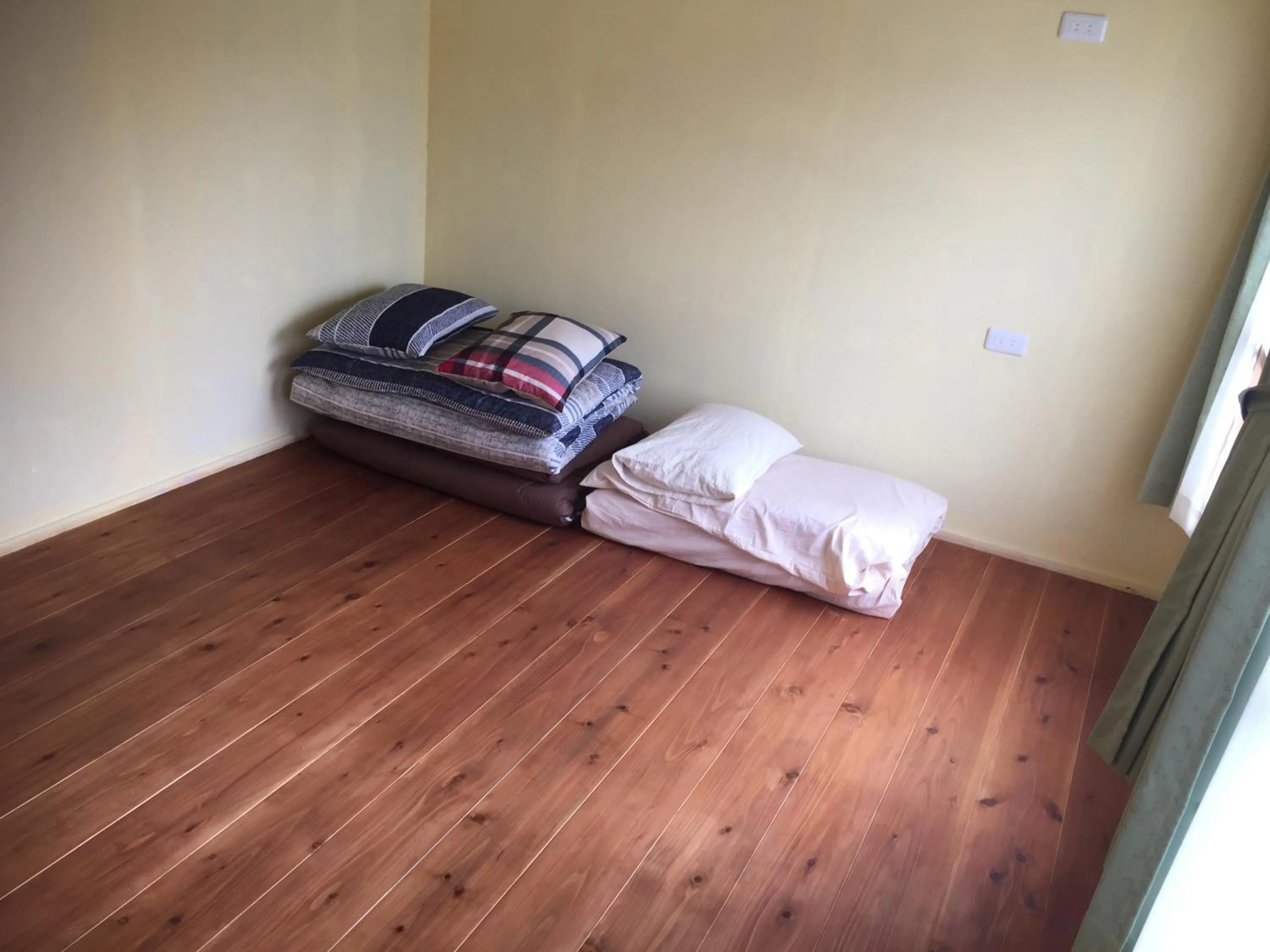 Bed in Guest House & Cafe Ohana