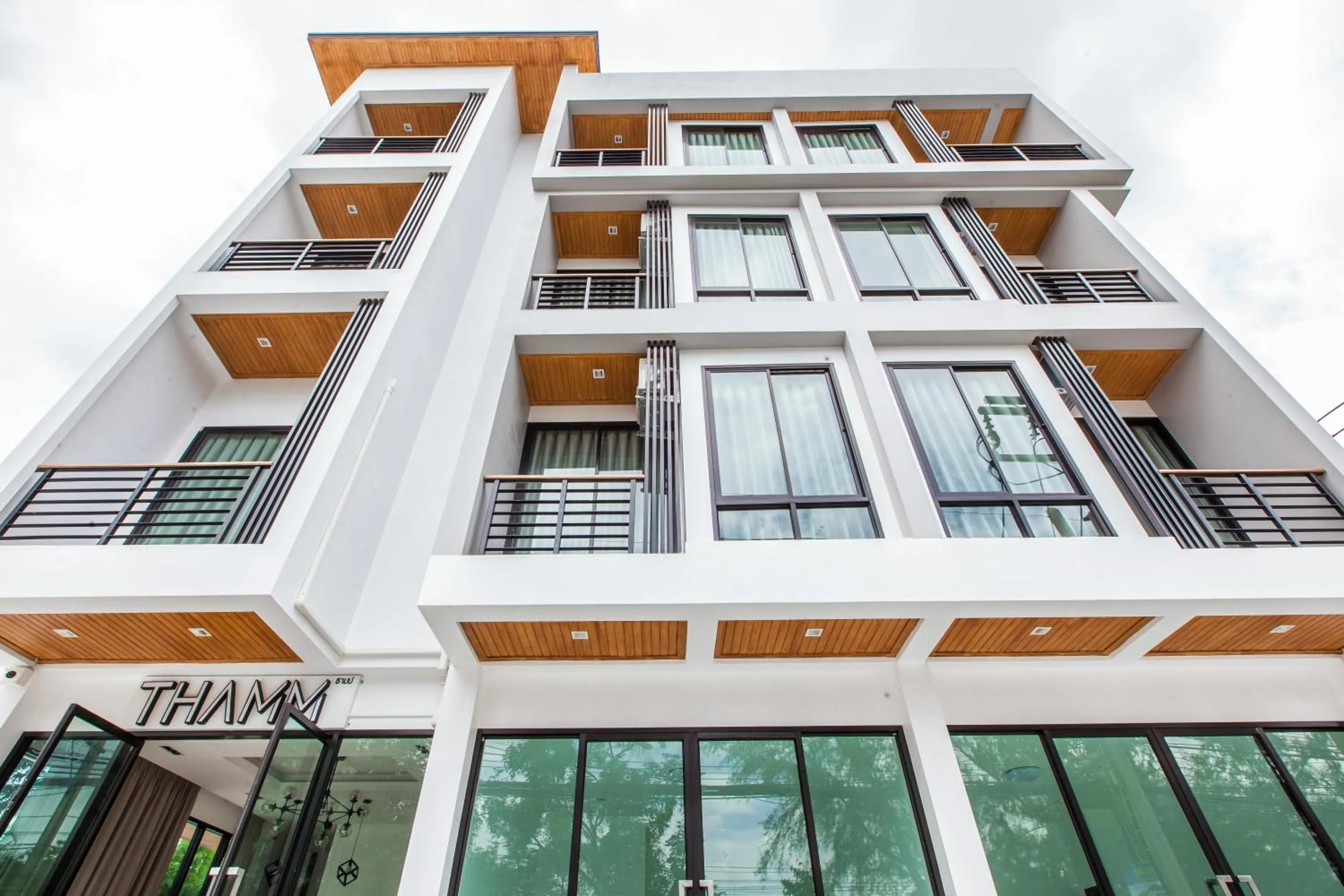 Facade/entrance in THAMM Residence