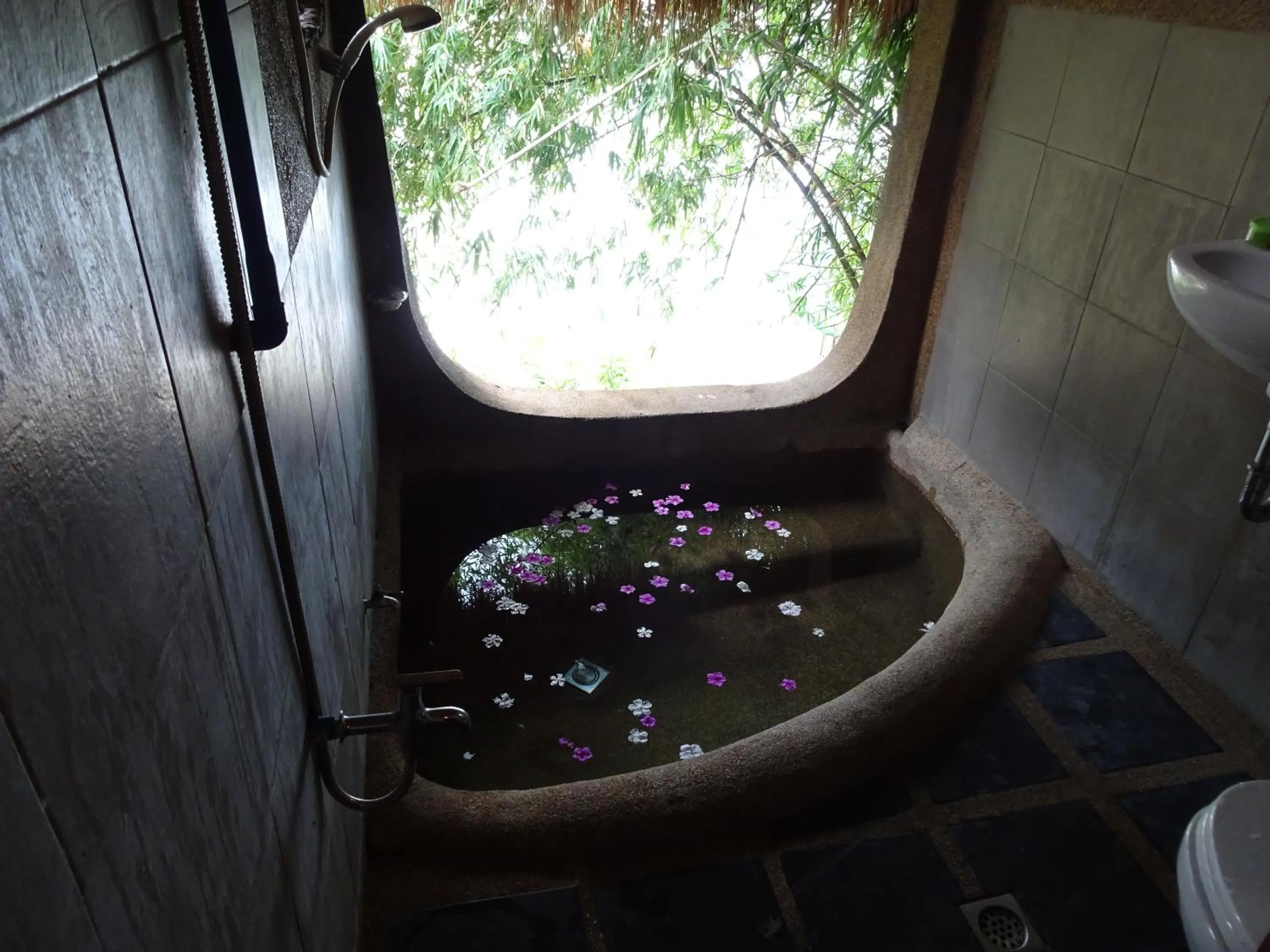 Bathroom in Palawan SandCastles