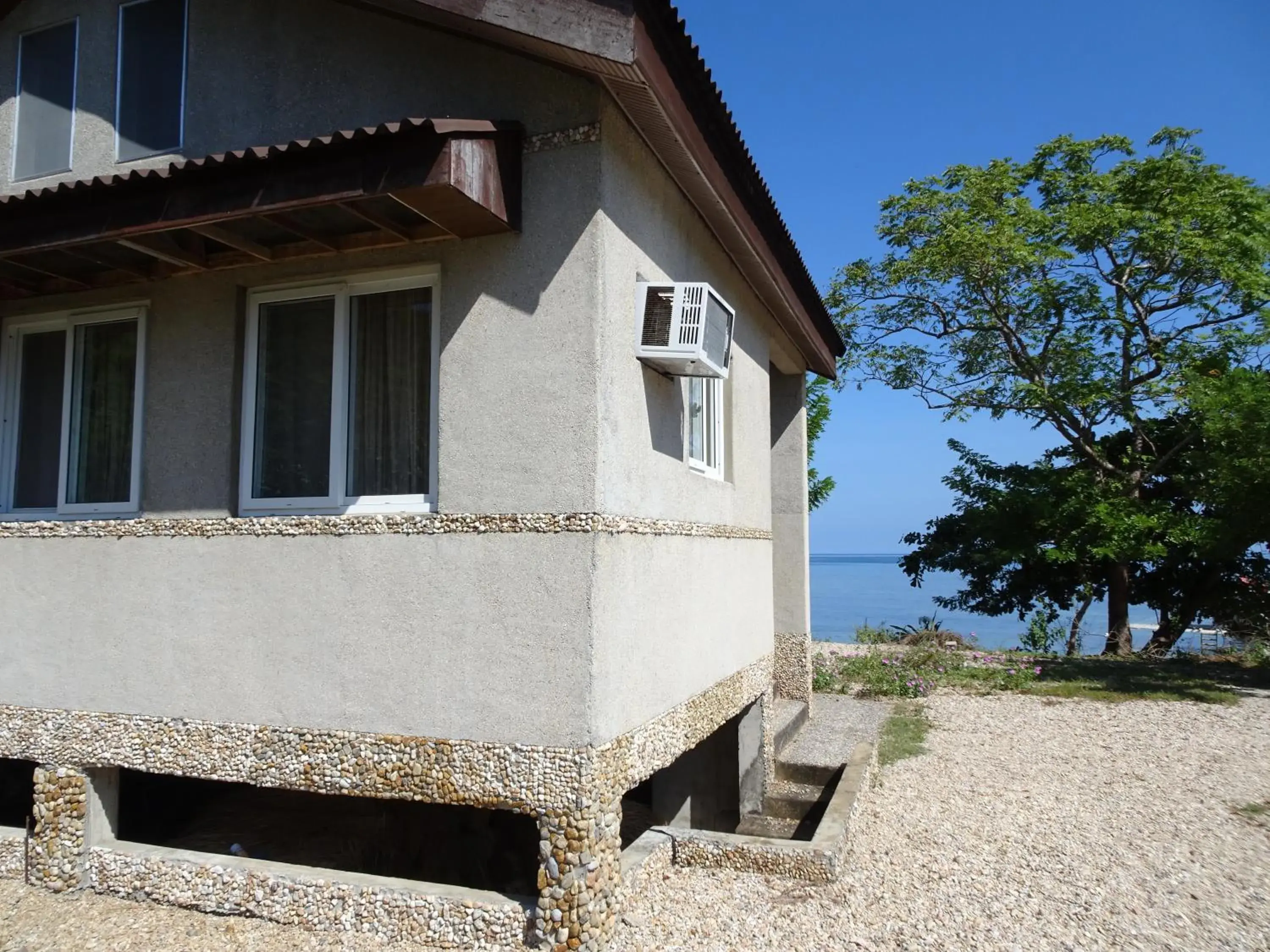 Deluxe Bungalow with Sea View in Palawan SandCastles Deluxe Bungalow with Sea View in Palawan SandCastles