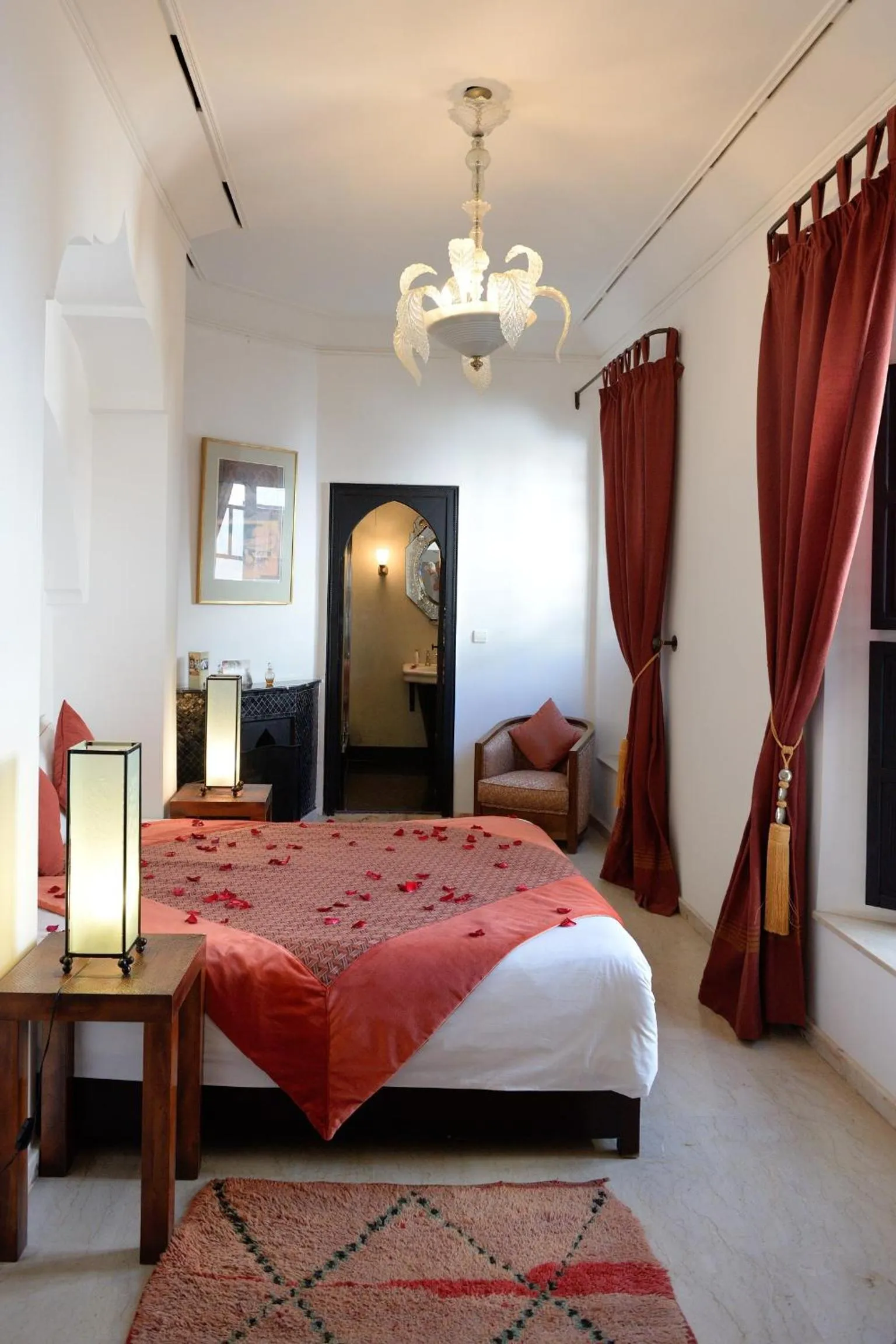 Photo of the whole room, Bed in Riad Azzar