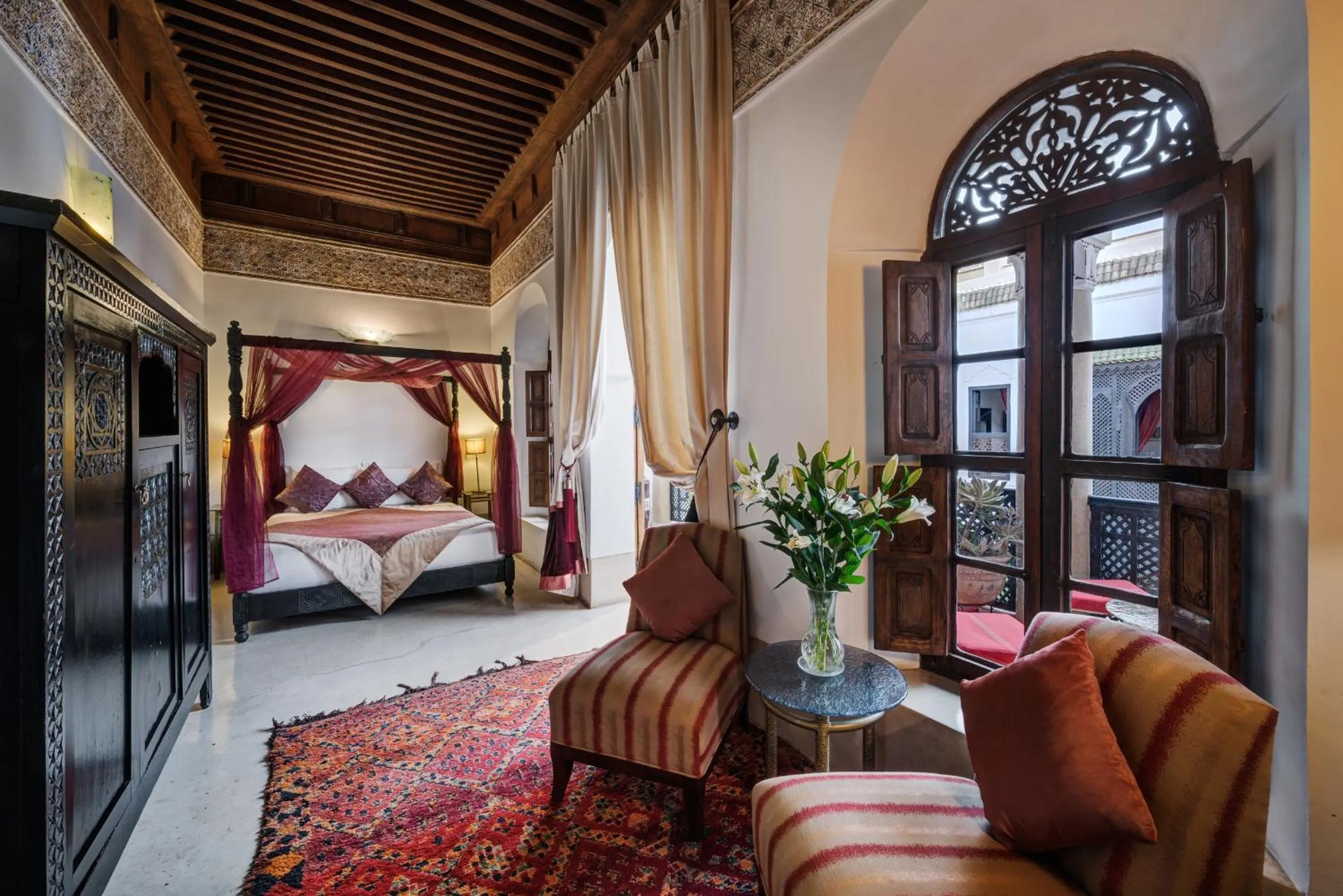 Photo of the whole room, Bed in Riad Azzar