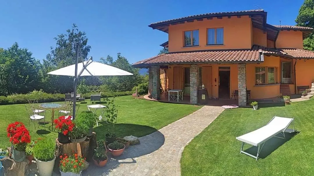 Property building in B&B Villa Claudia