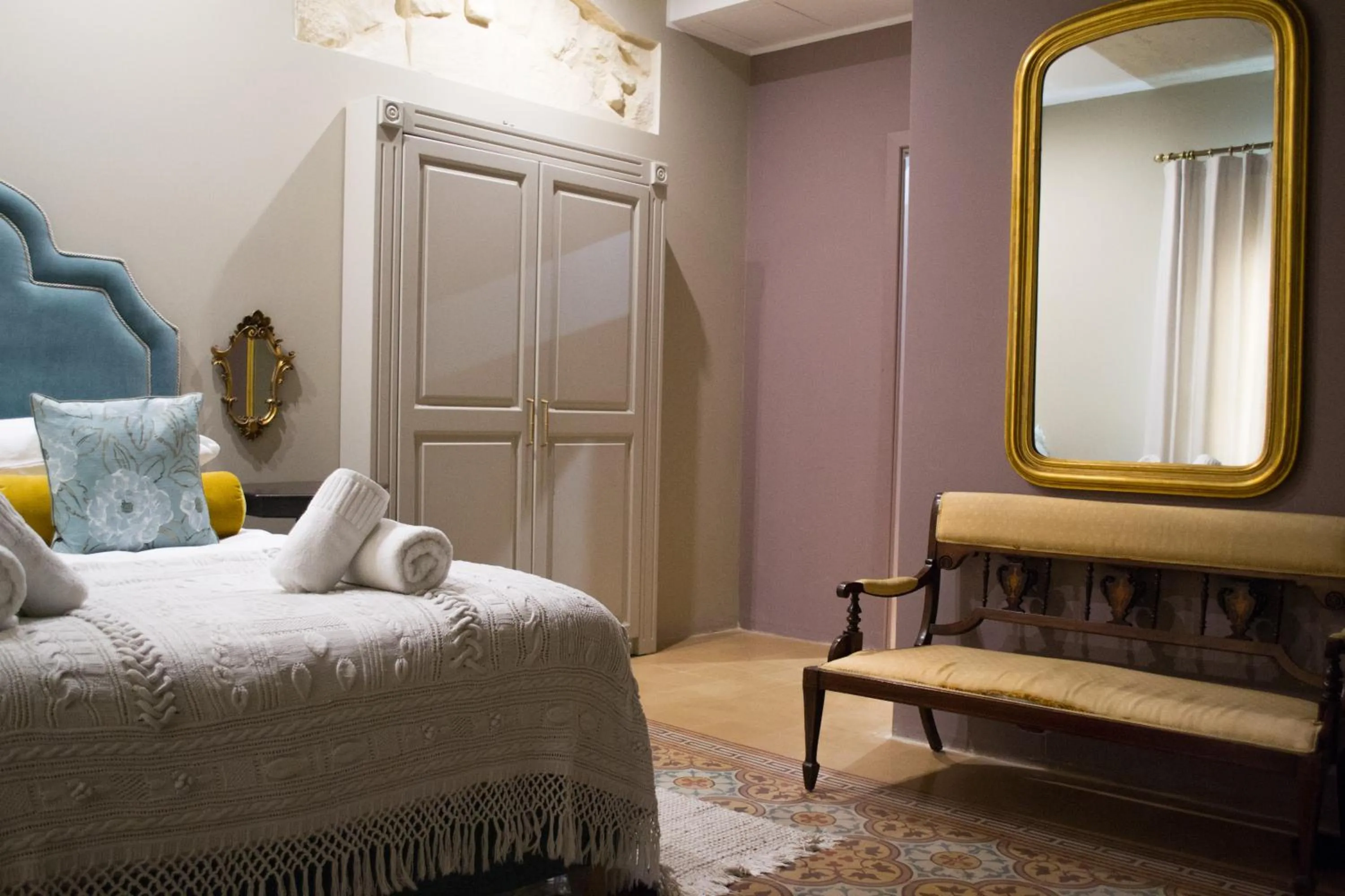 Bed in Sally Port Suites