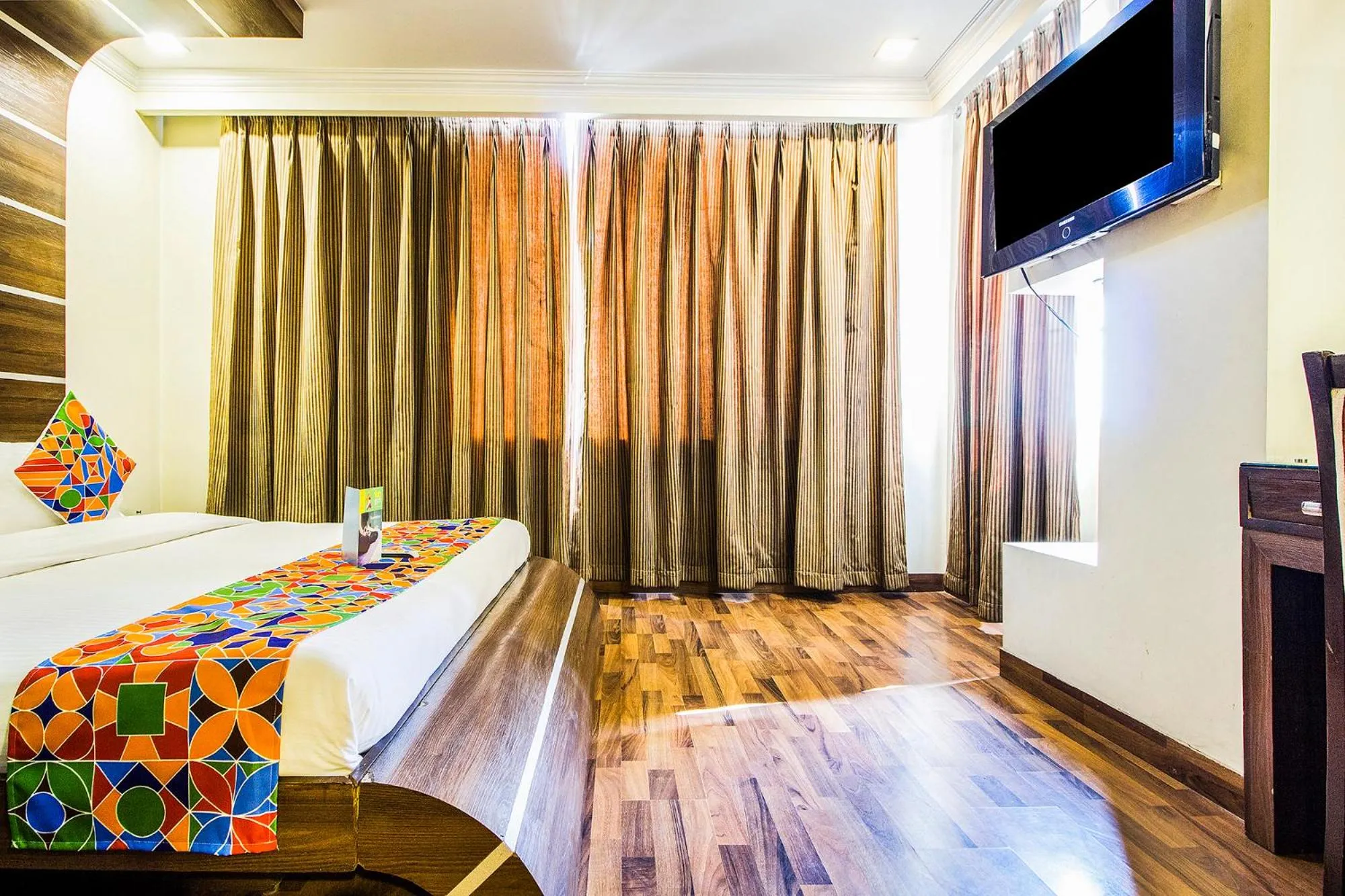 TV and multimedia, Bed in FabHotel Aaykay Model Town