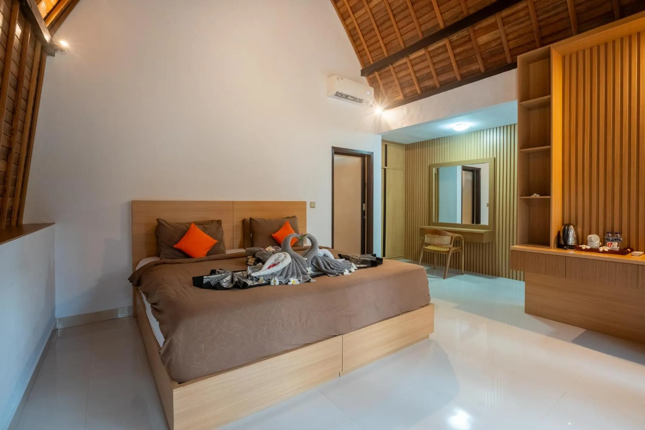 Bed in Bintang Bungalow