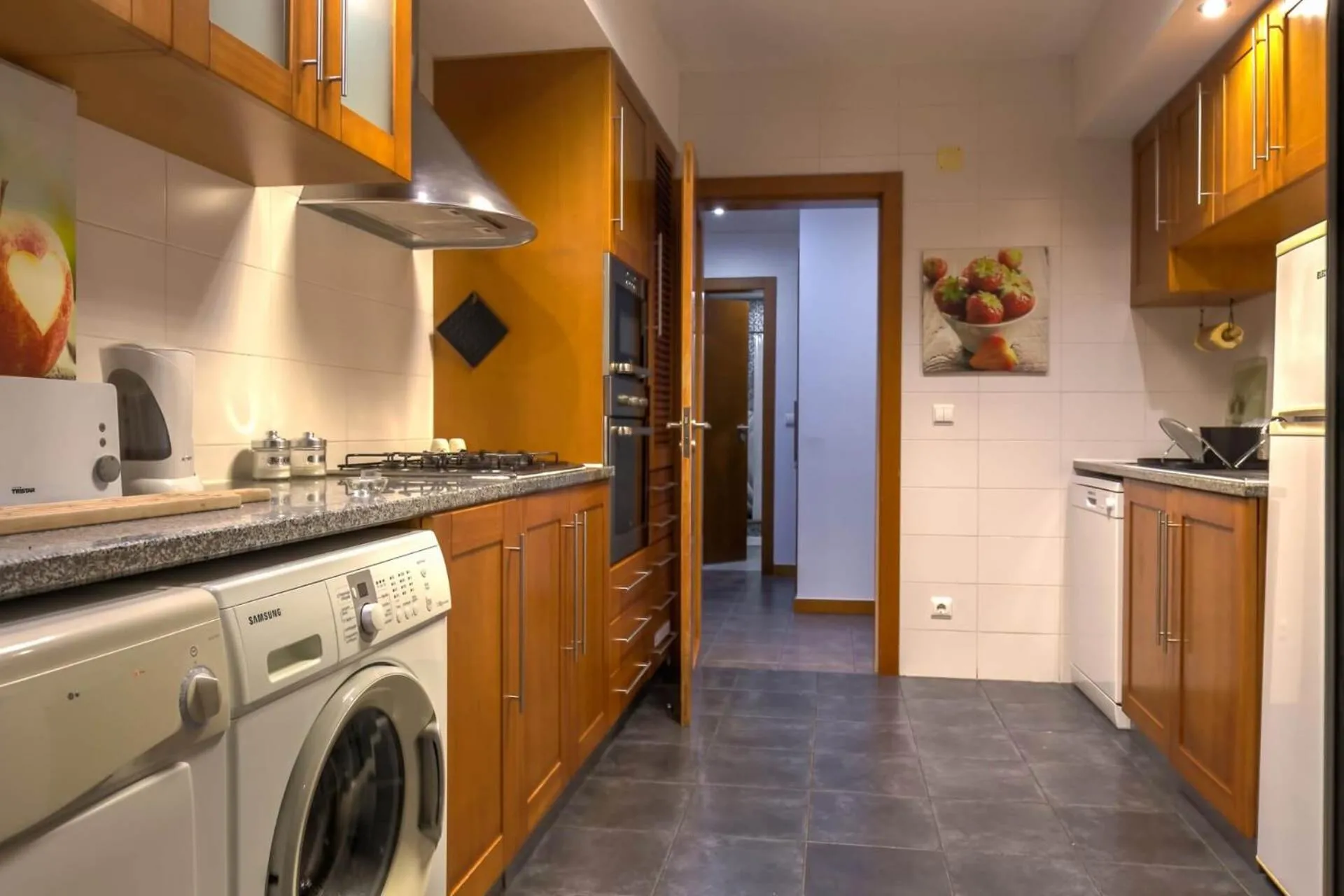 Kitchen or kitchenette in epicenter LAGOA