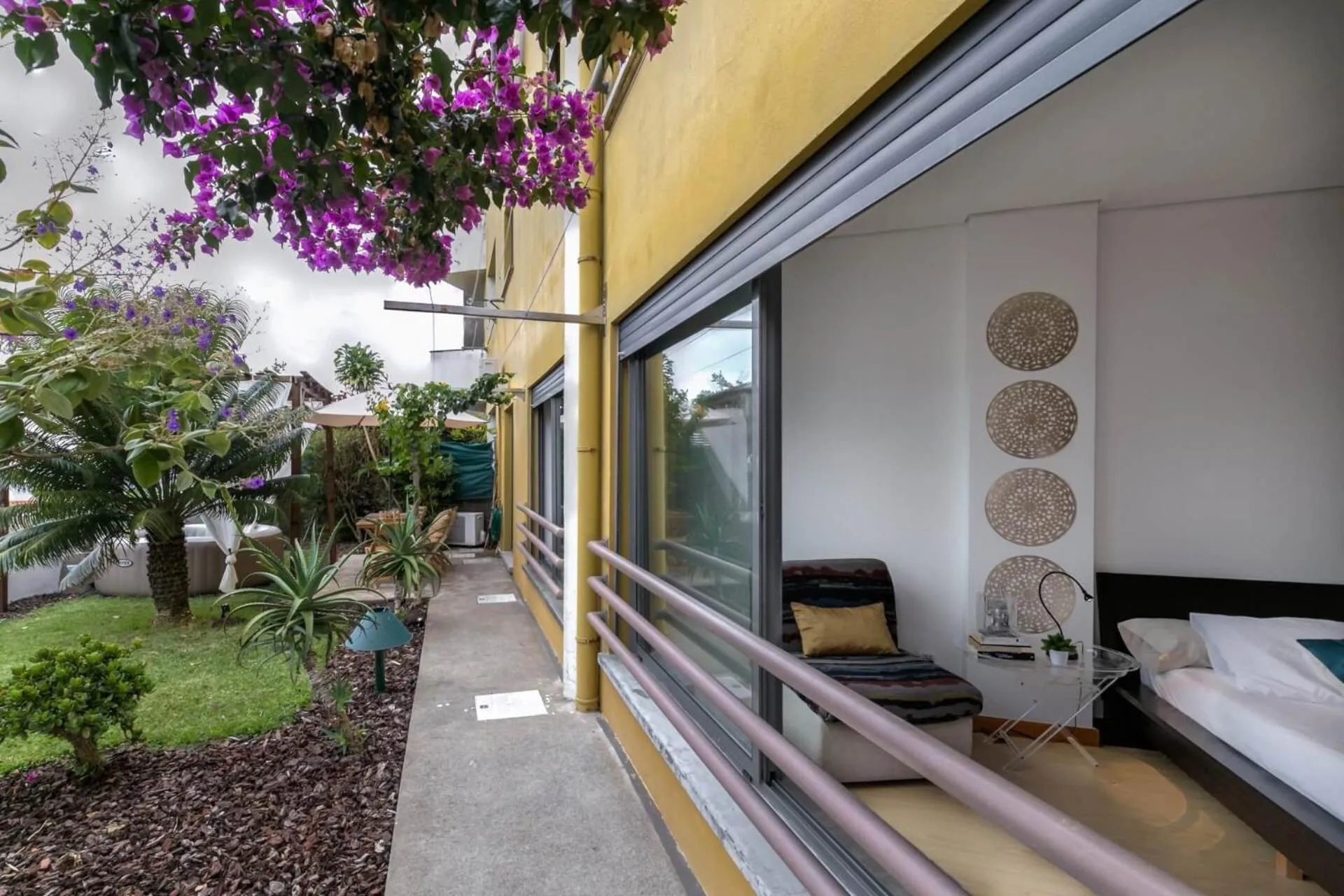 Garden in epicenter LAGOA