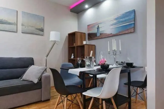 Decorative detail in Apartments Romantica