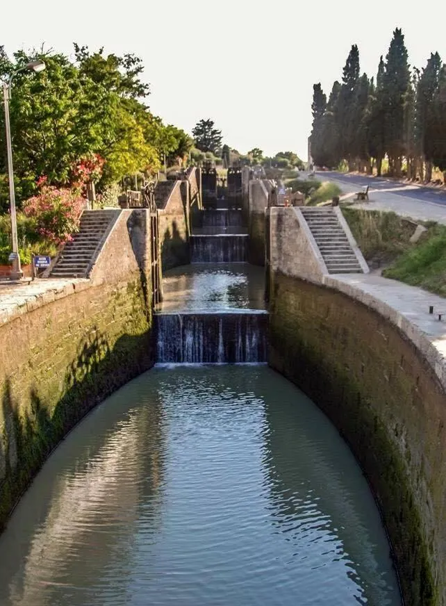 Nearby landmark in Maison De L'Orb