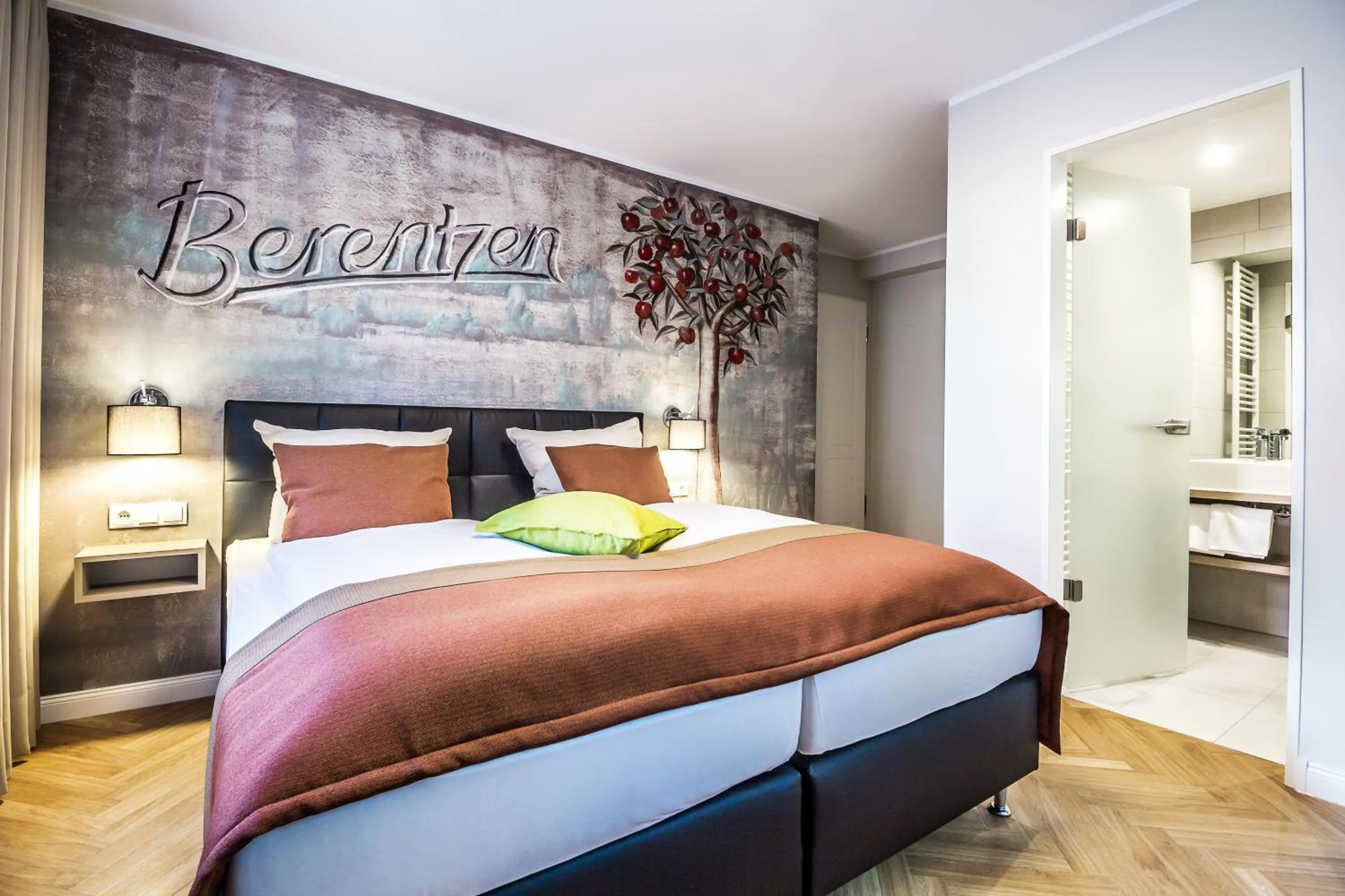 Bedroom, Bed in Burghotel Lingen