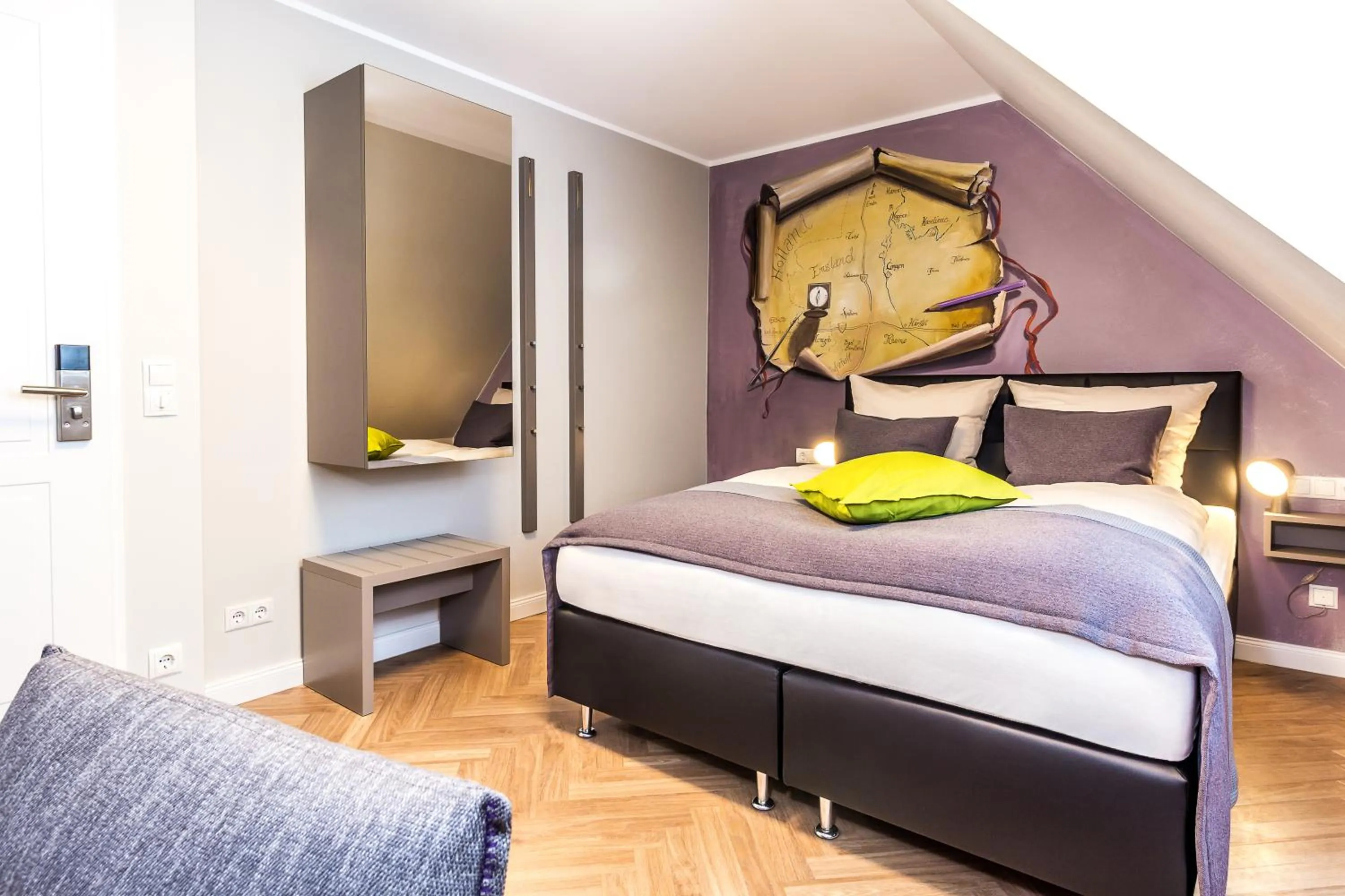 Bedroom, Bed in Burghotel Lingen