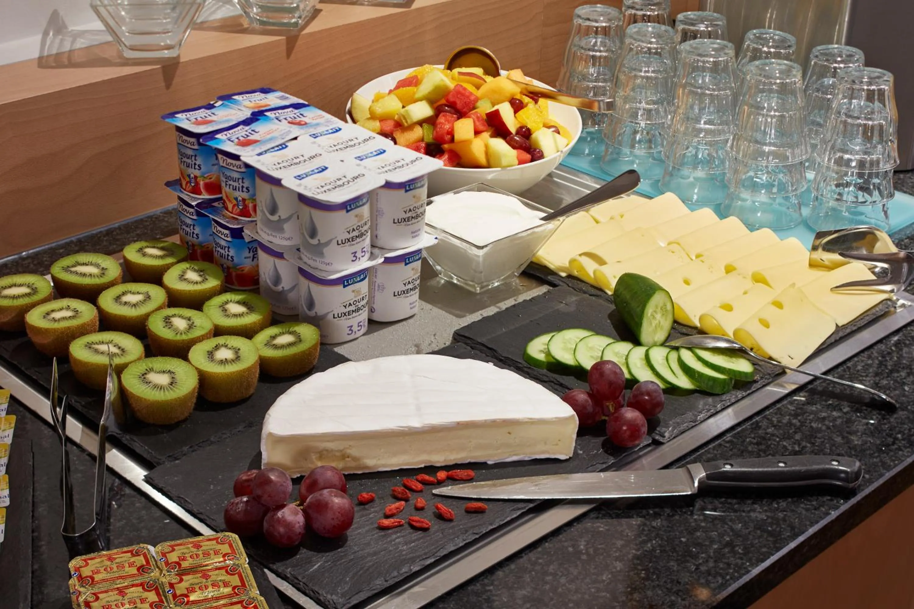 Buffet breakfast in City Hotel