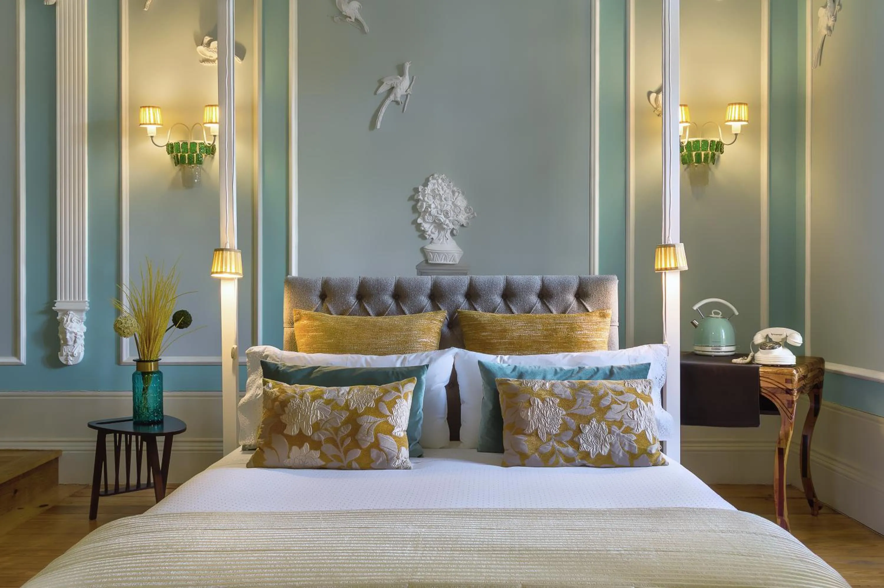Staff, Bed in Boavista Eco-Luxury House