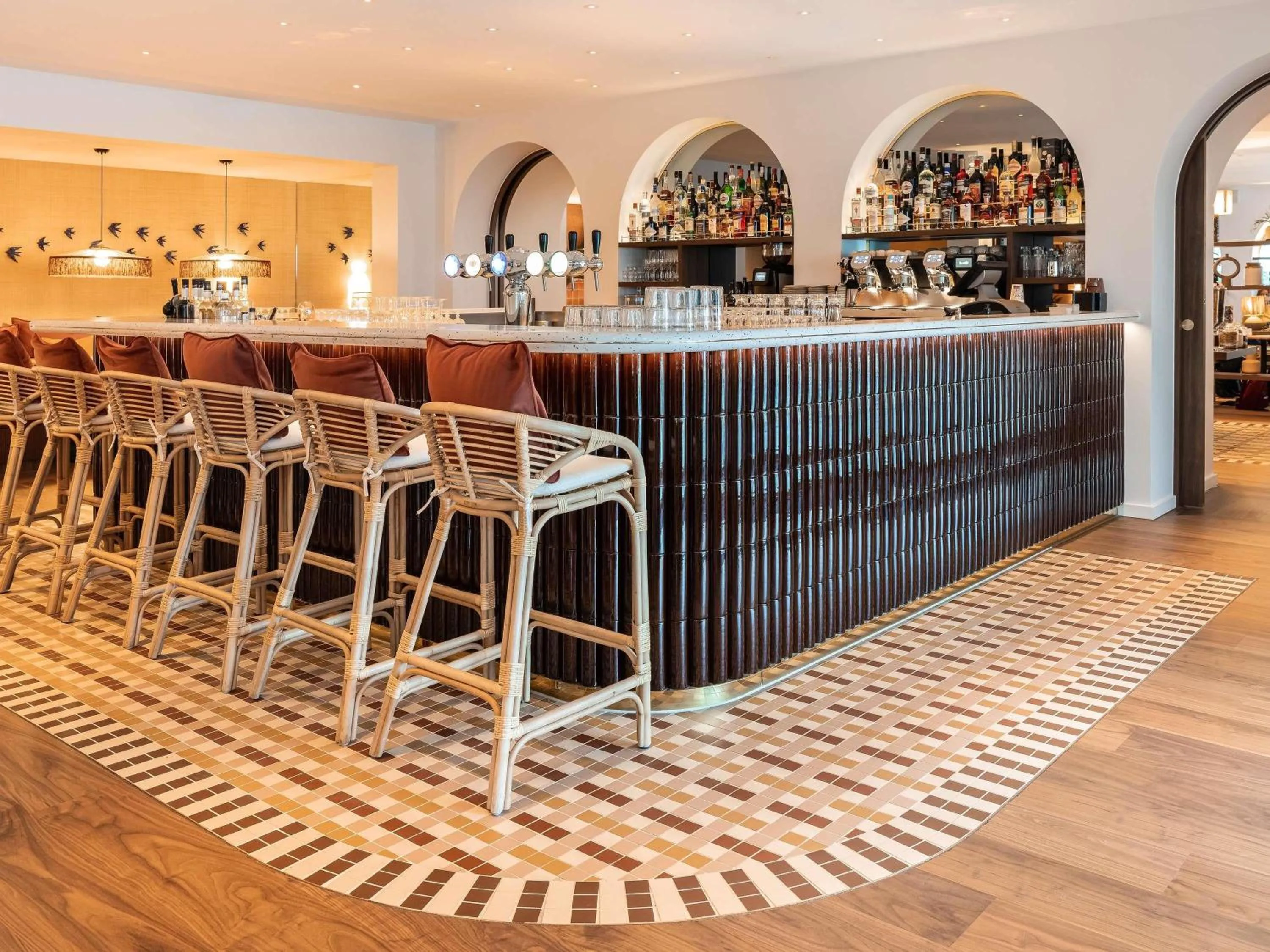 Lounge or bar in Novotel Luxembourg Kirchberg