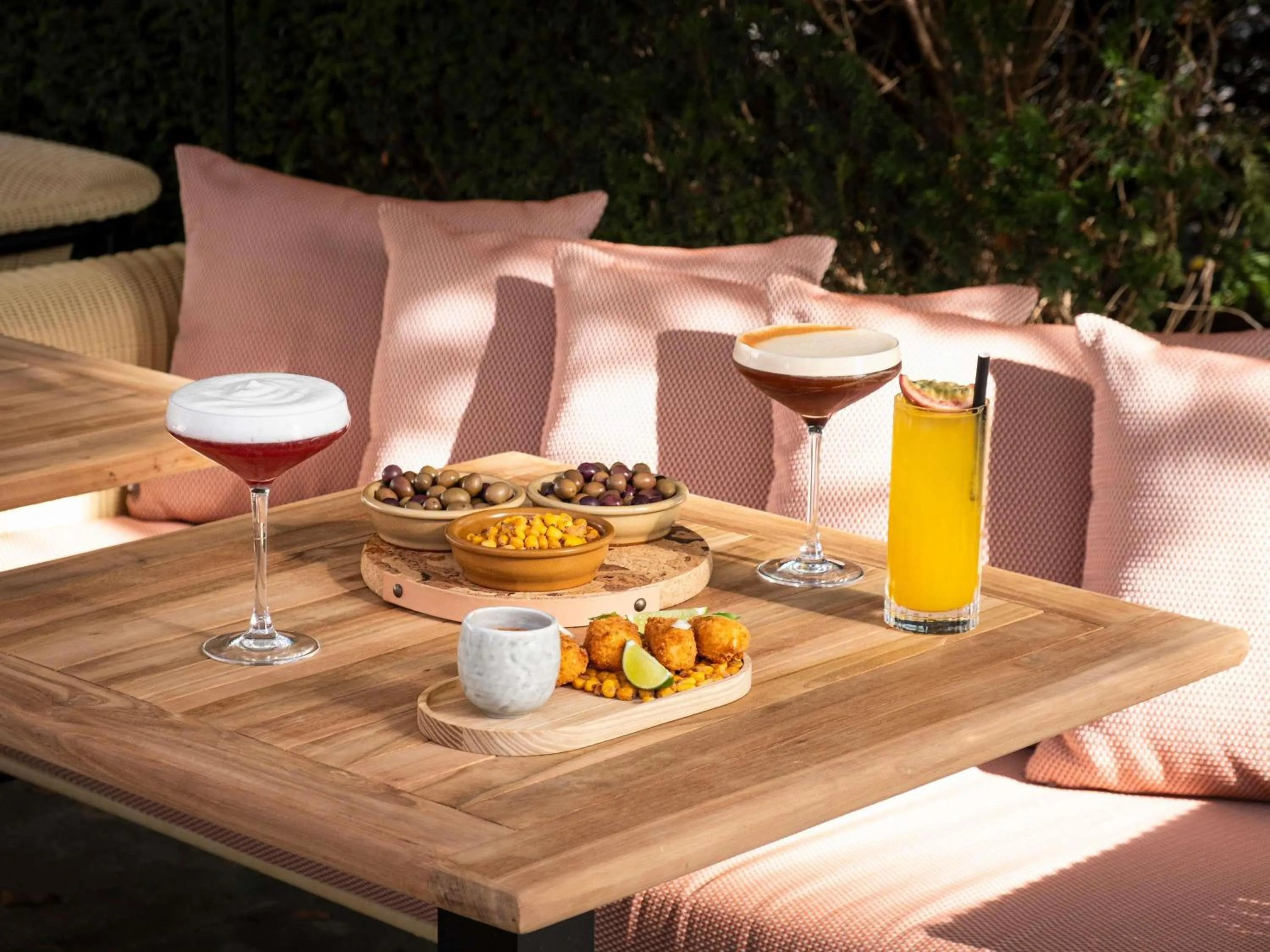 Restaurant/places to eat in Novotel Luxembourg Kirchberg