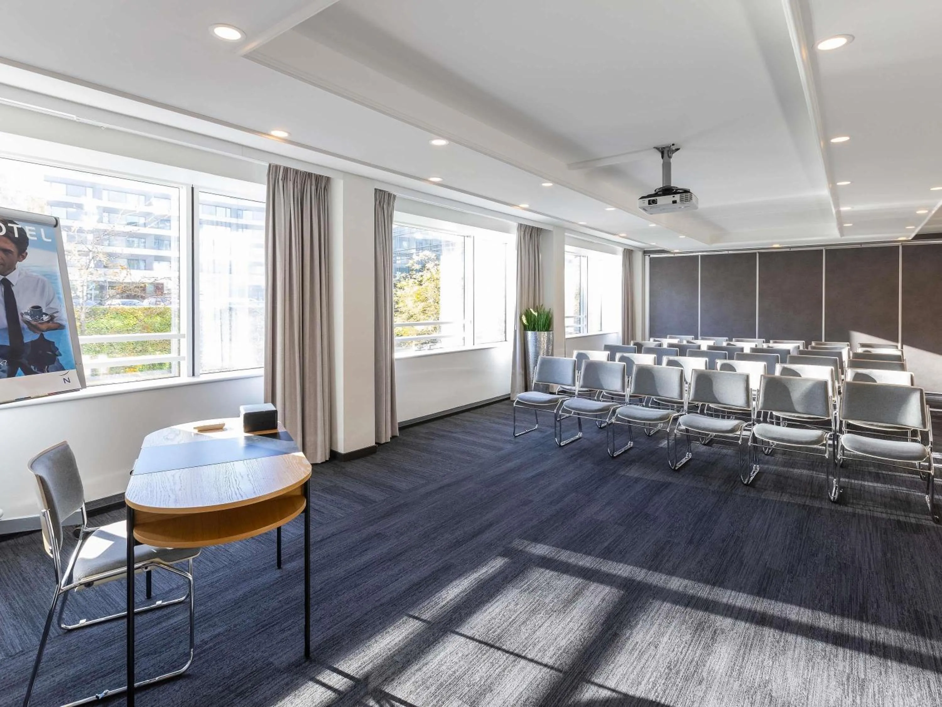 Meeting/conference room in Novotel Luxembourg Kirchberg