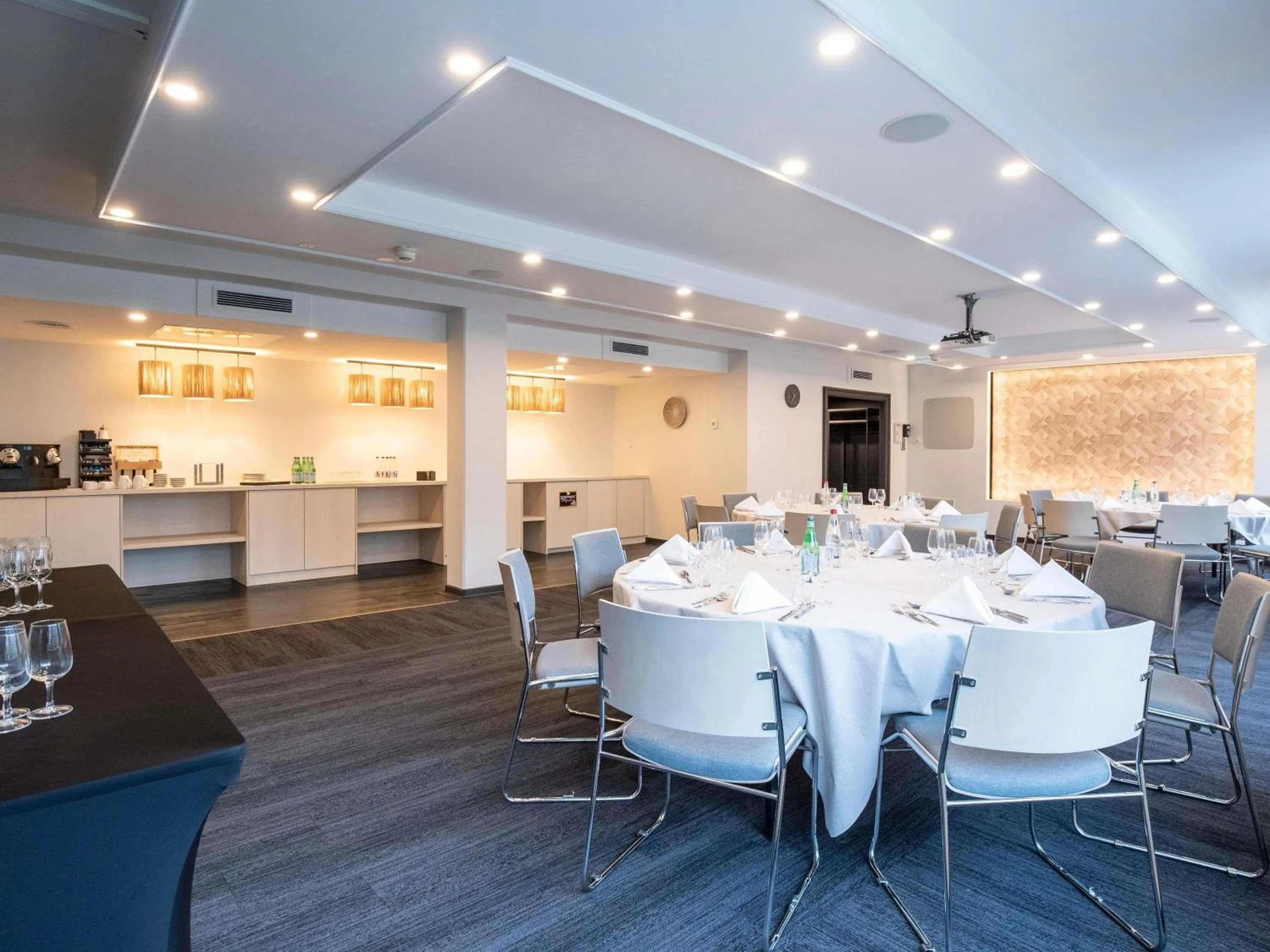 Meeting/conference room in Novotel Luxembourg Kirchberg