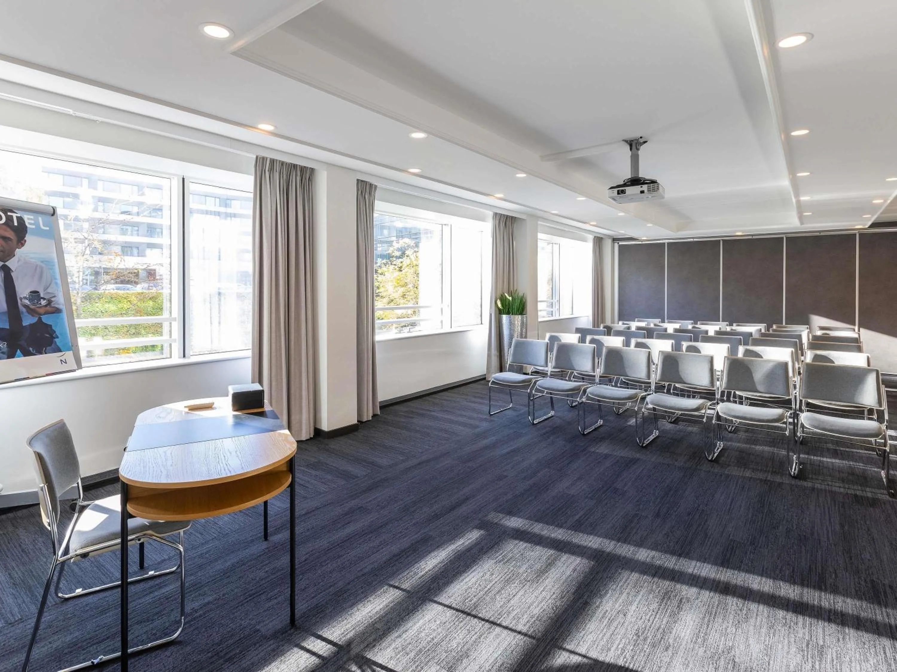 Meeting/conference room in Novotel Luxembourg Kirchberg